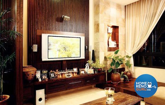 Living Room: Resort - HomeRenoGuru.com