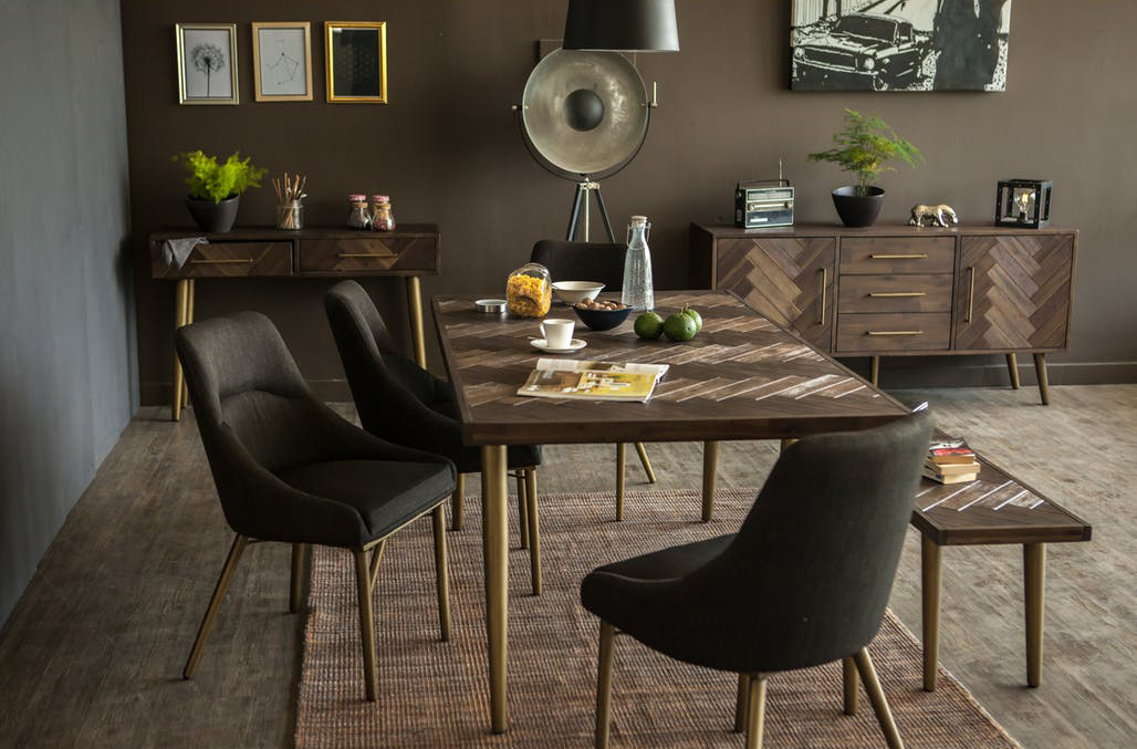 HipVan - Cadencia Dining Table