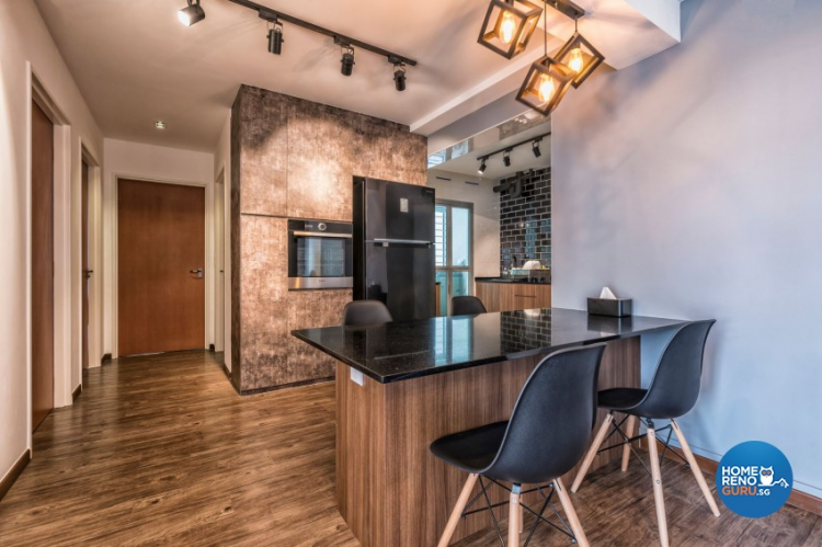 Dining area with industrial design