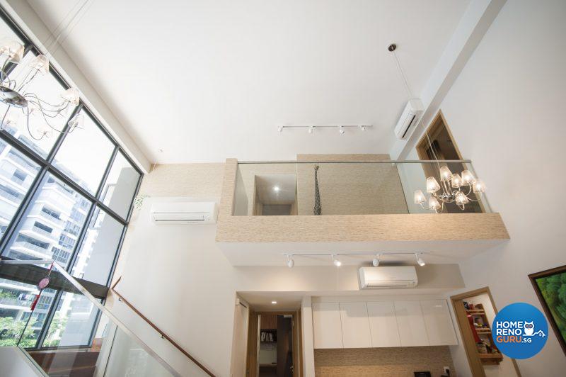 The lofty ceiling and mezzanine level landing