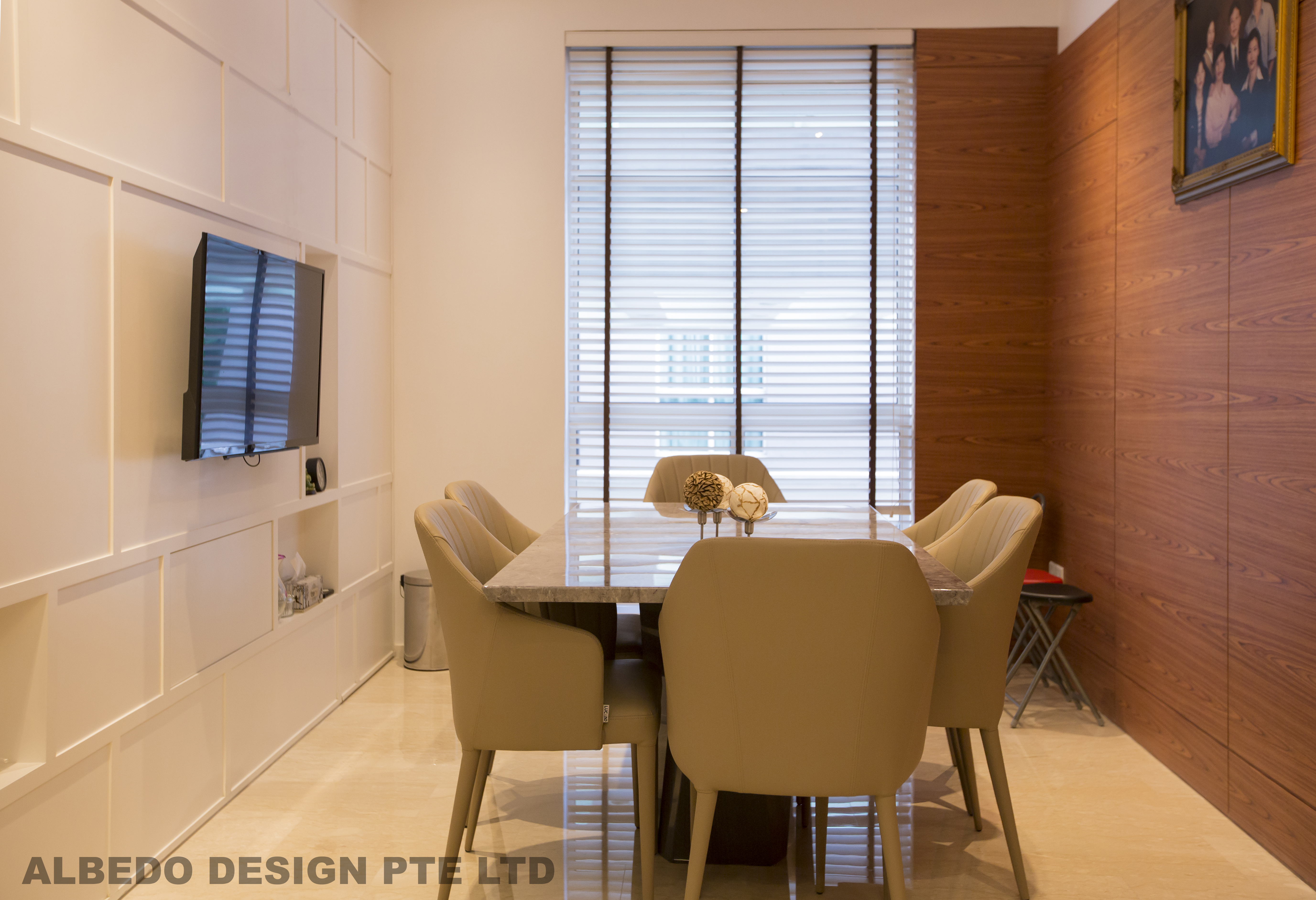 Contemporary, Minimalist, Modern Design - Dining Room - Condominium - Design by Albedo Design Pte Ltd