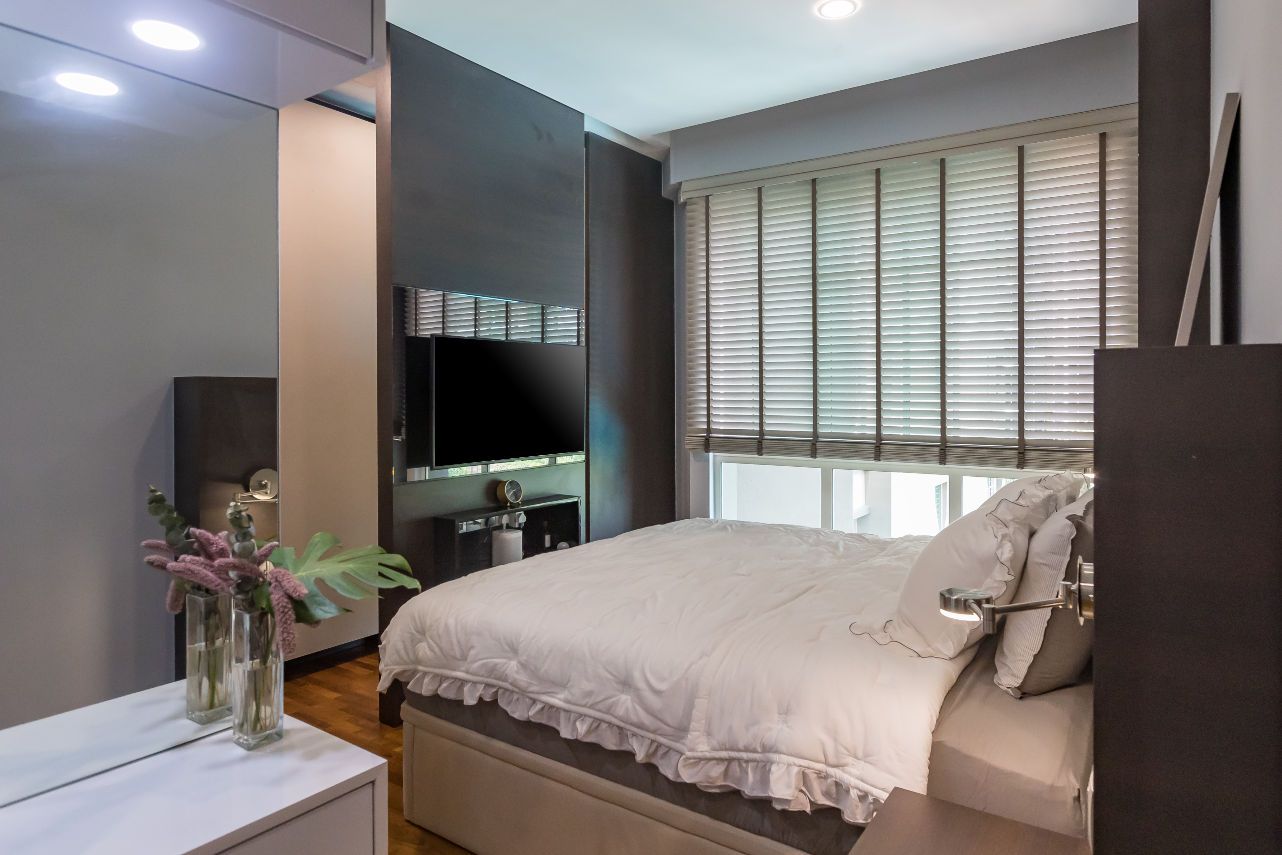 Contemporary, Modern Design - Bedroom - Condominium - Design by Albedo Design Pte Ltd