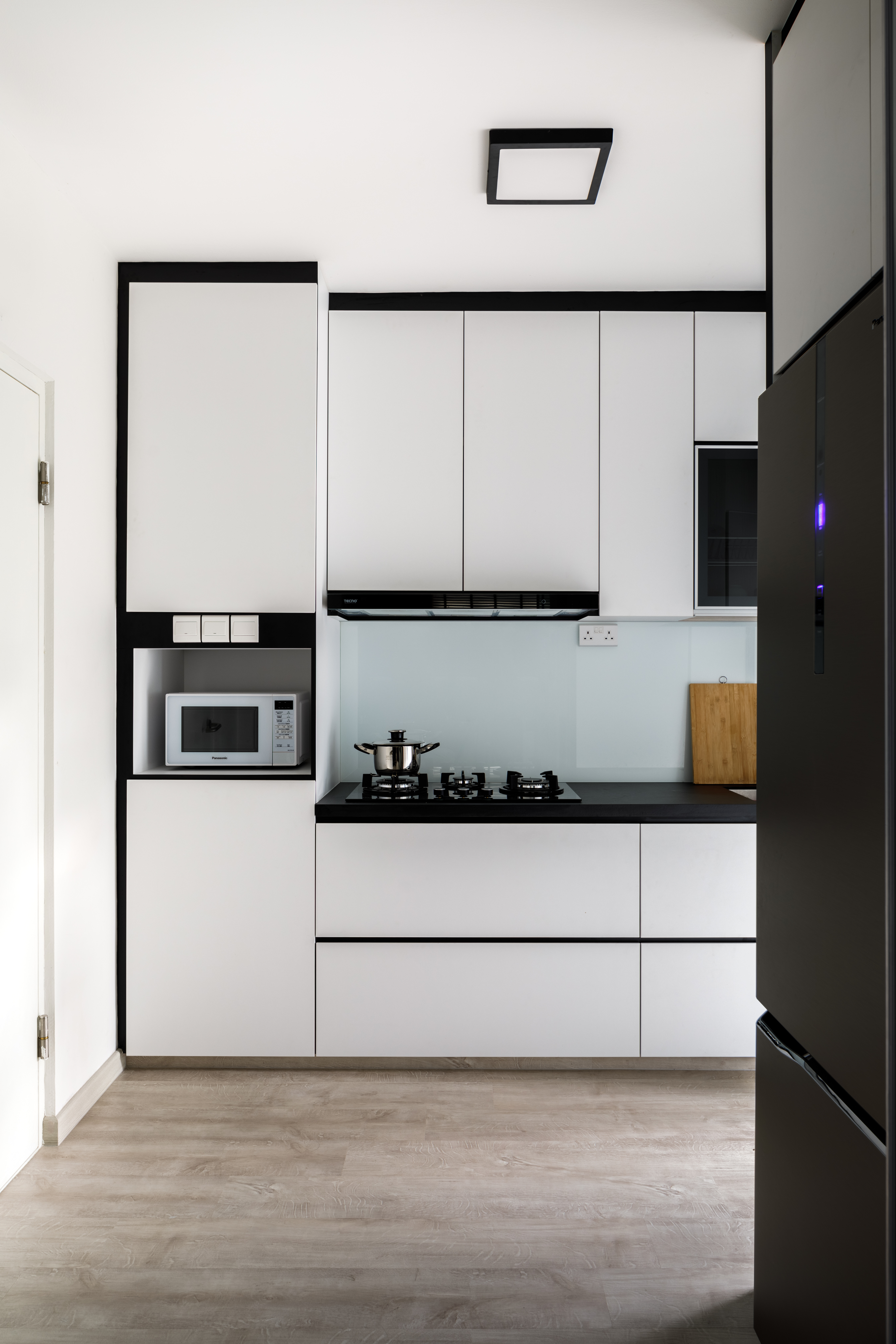 Others Design - Kitchen - HDB 4 Room - Design by Apex Studios Pte Ltd