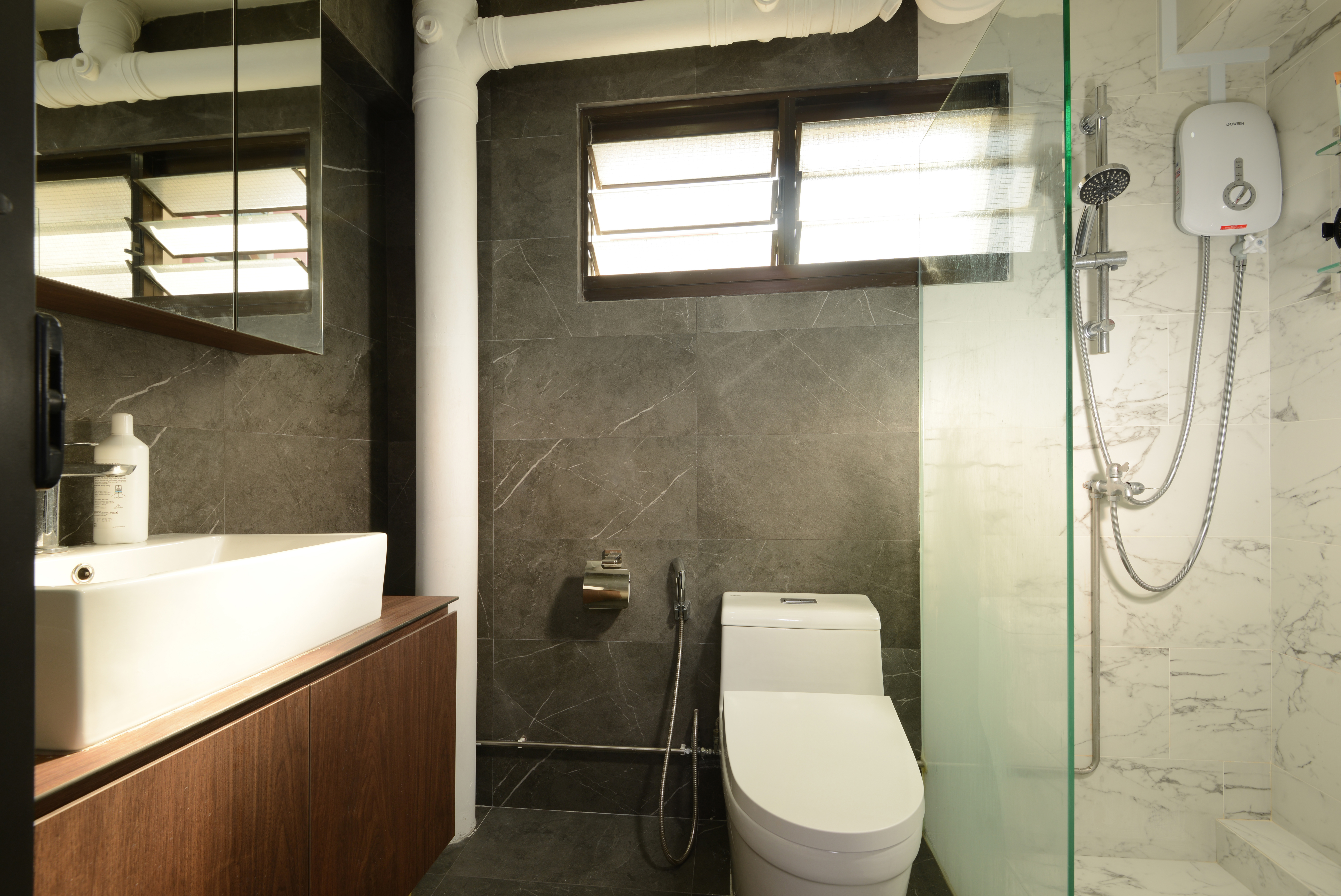 Minimalist Design - Bathroom - HDB 5 Room - Design by Apex Studios Pte Ltd