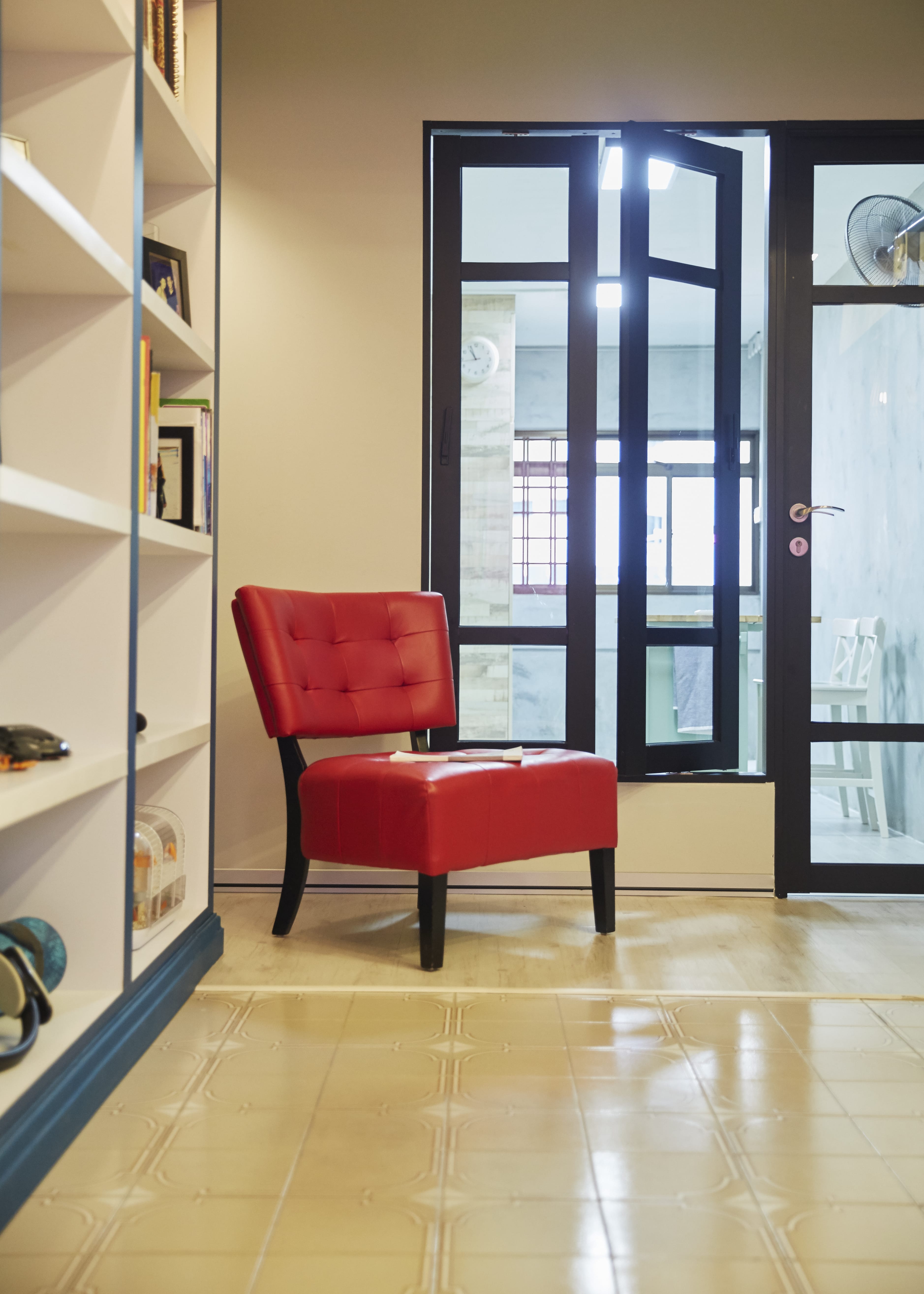 Classical, Modern, Vintage Design - Living Room - HDB 4 Room - Design by Ban Yew Interior Design Pte Ltd