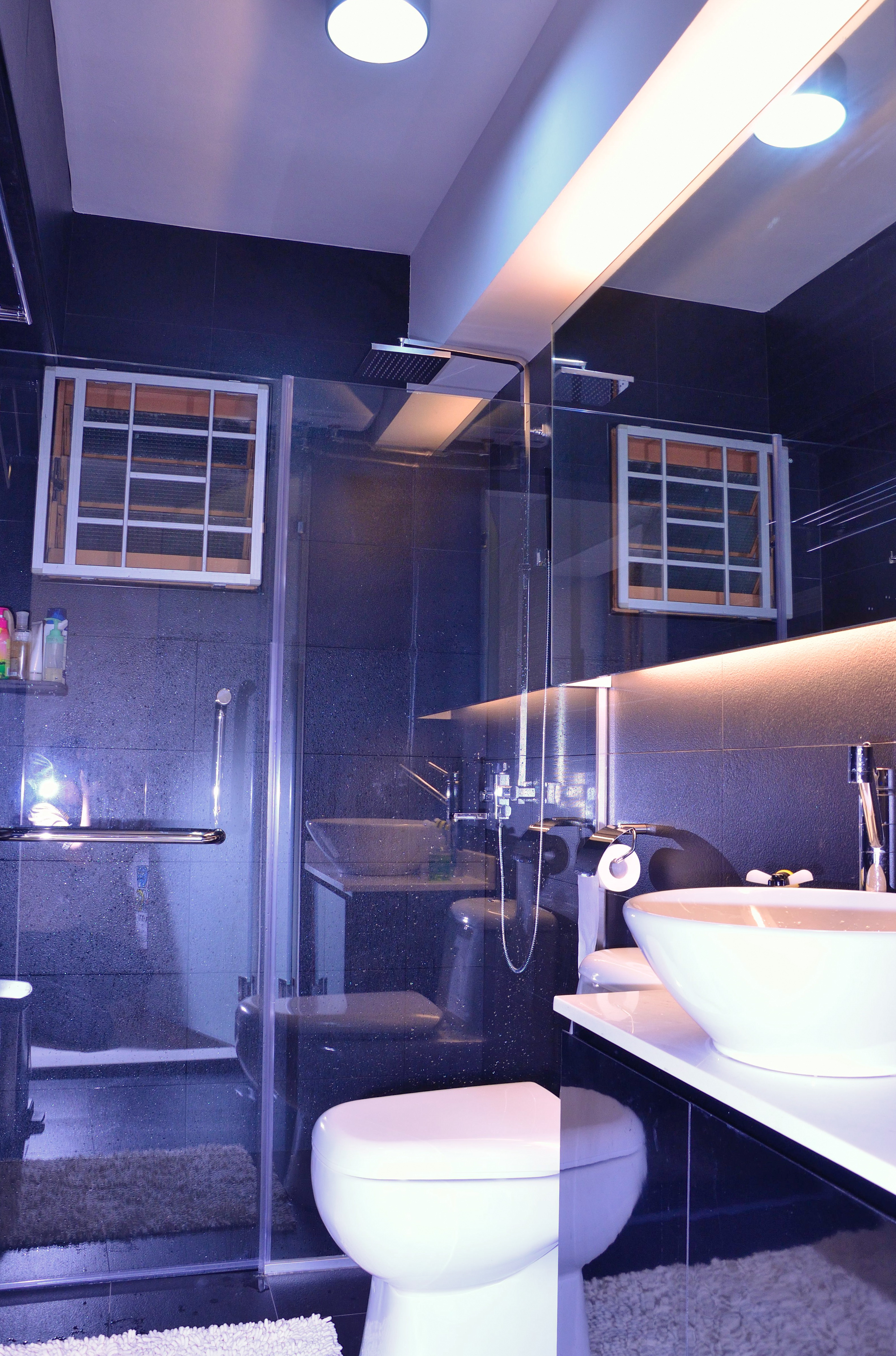 Minimalist, Modern Design - Bathroom - HDB 5 Room - Design by Benz Design Interior