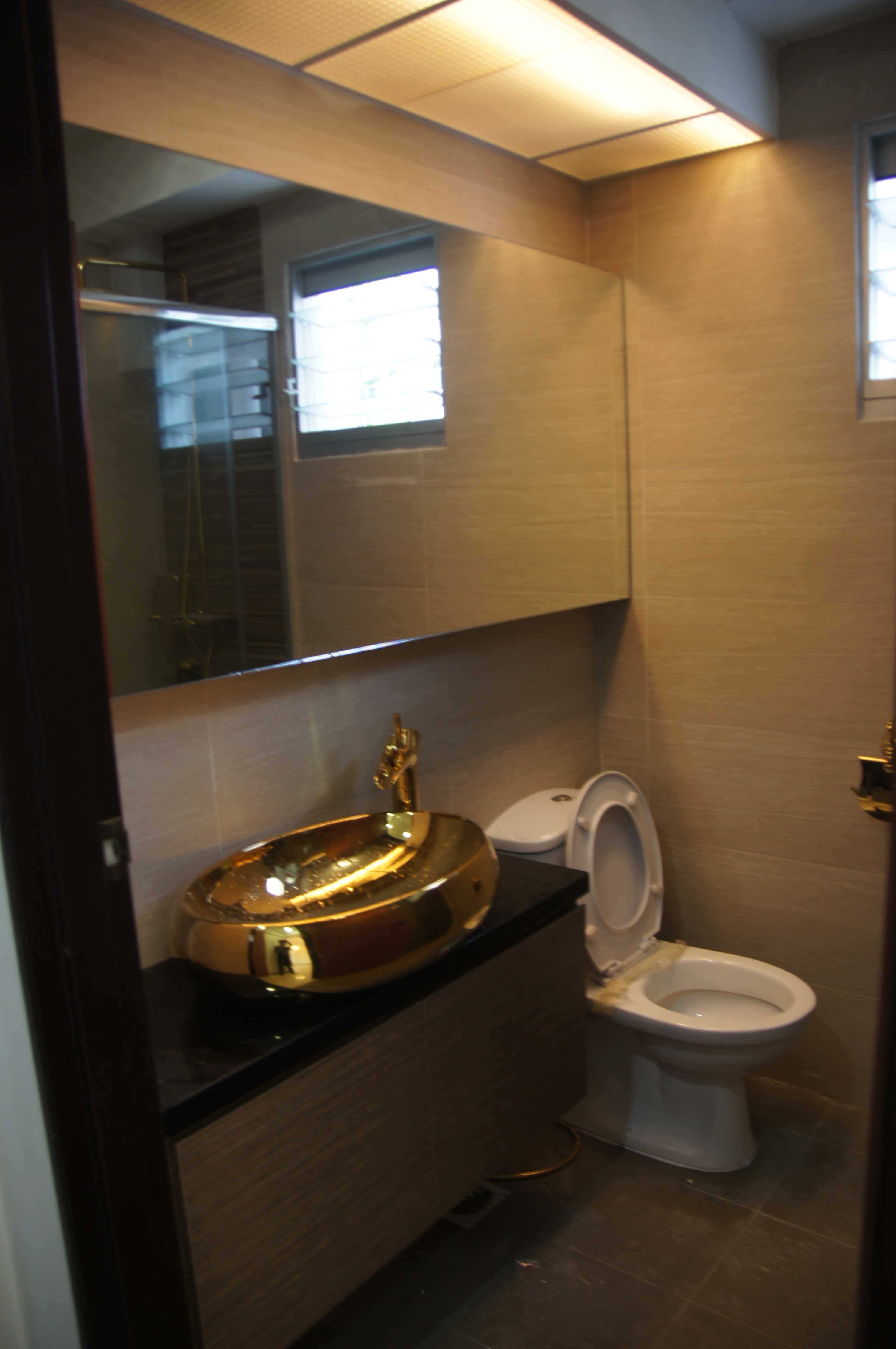 Minimalist, Modern Design - Bathroom - HDB 4 Room - Design by Benz Design Interior