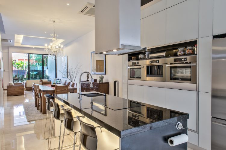 Modern, Tropical Design - Kitchen - Landed House - Design by Blackjack Royal Studio Pte Ltd