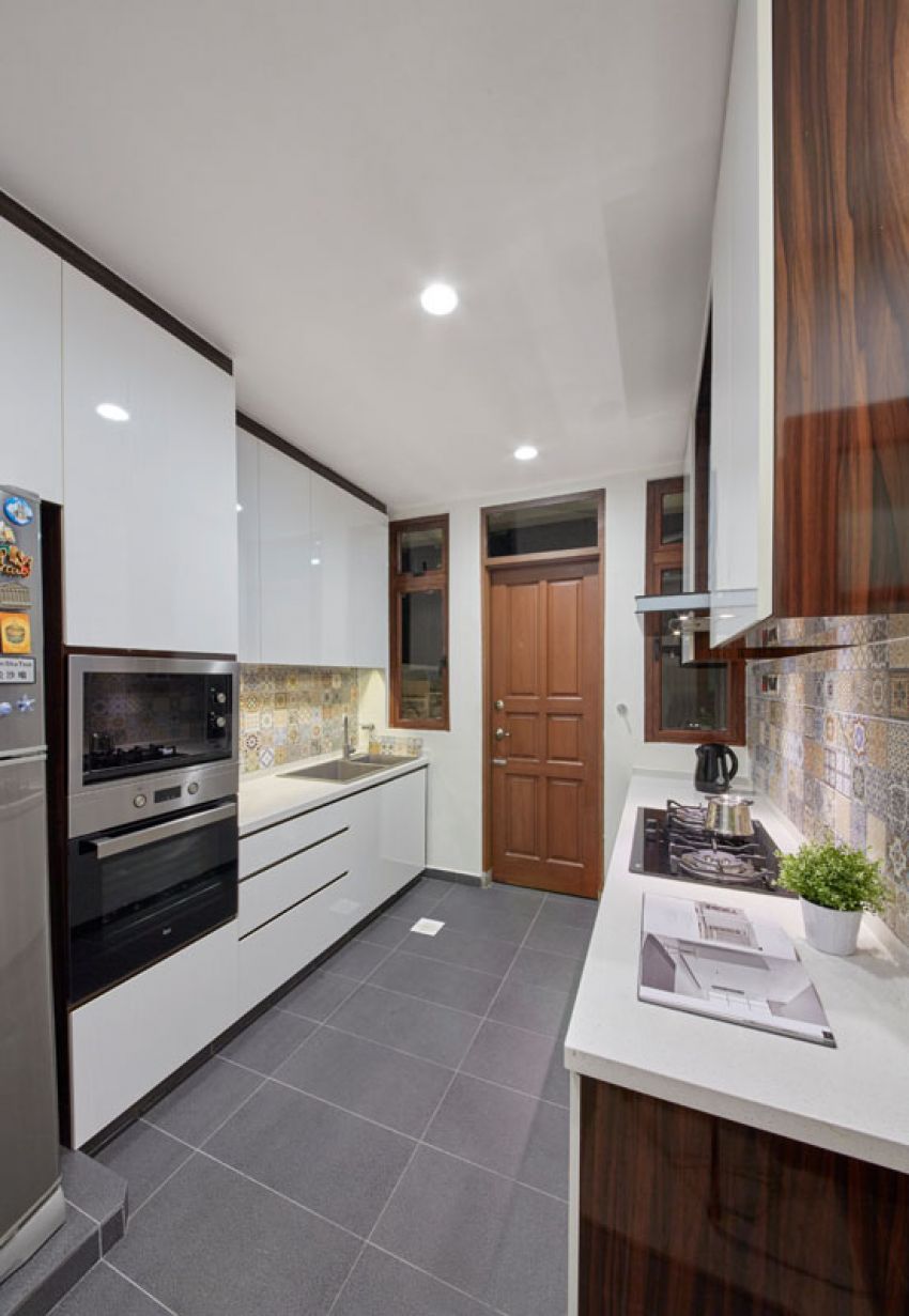 Contemporary, Mediterranean, Modern Design - Kitchen - Landed House - Design by Carpenters 匠