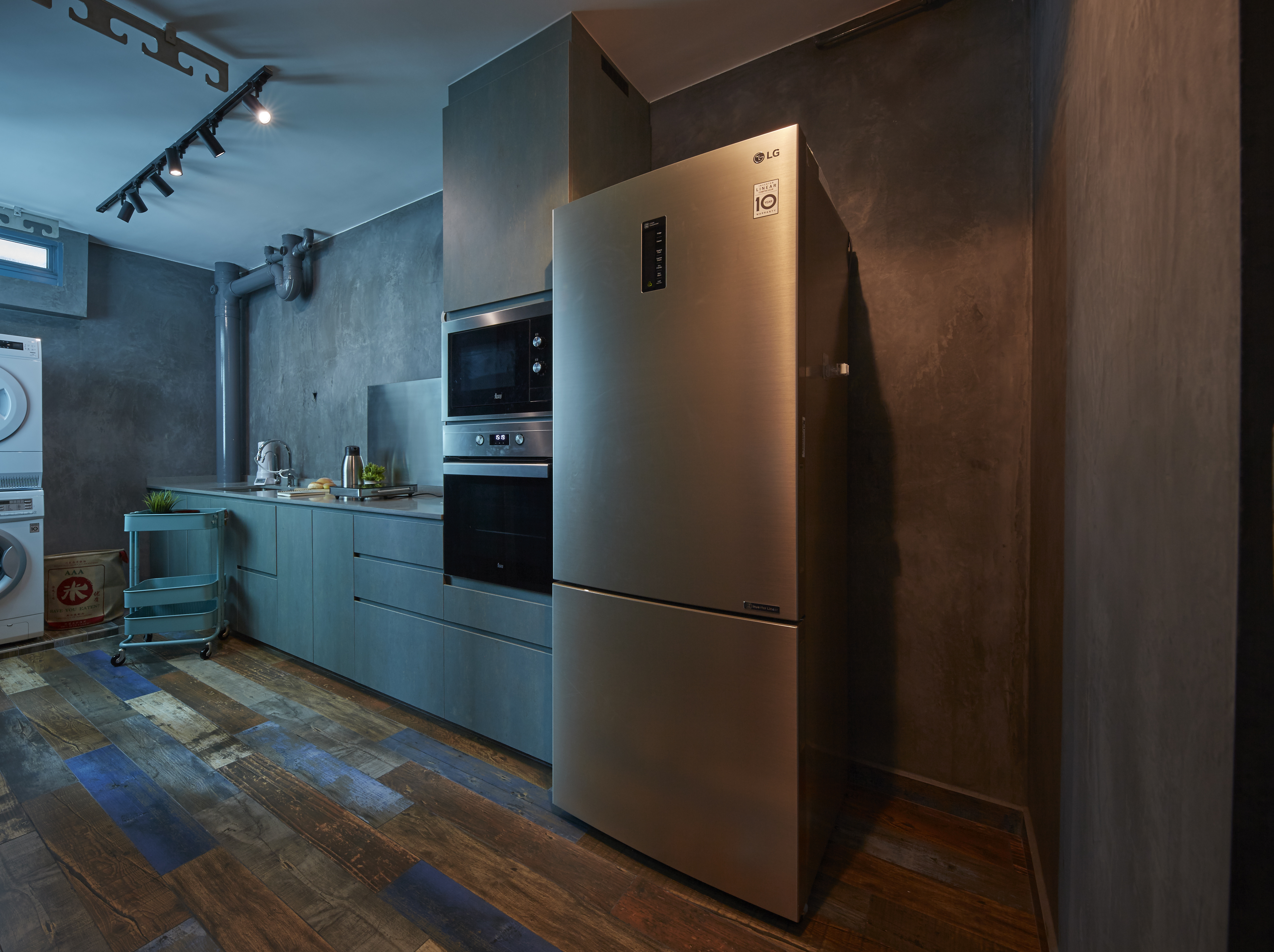 Eclectic, Industrial Design - Kitchen - HDB 5 Room - Design by Carpenters 匠