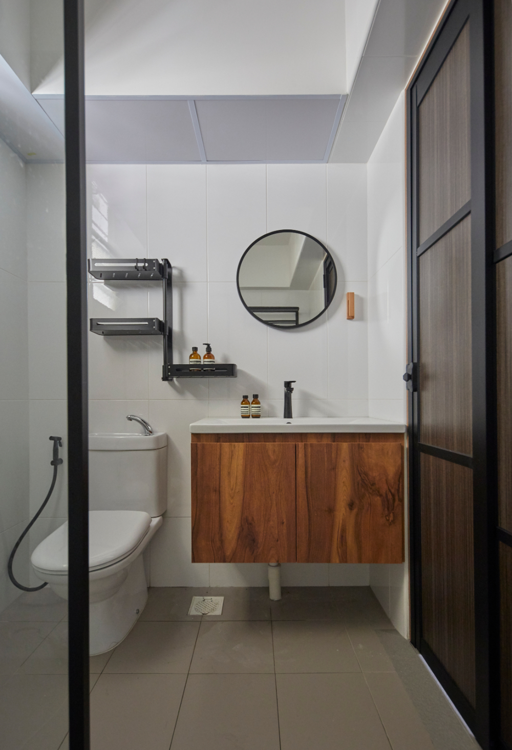 Eclectic Design - Bathroom - HDB 5 Room - Design by Carpenters 匠