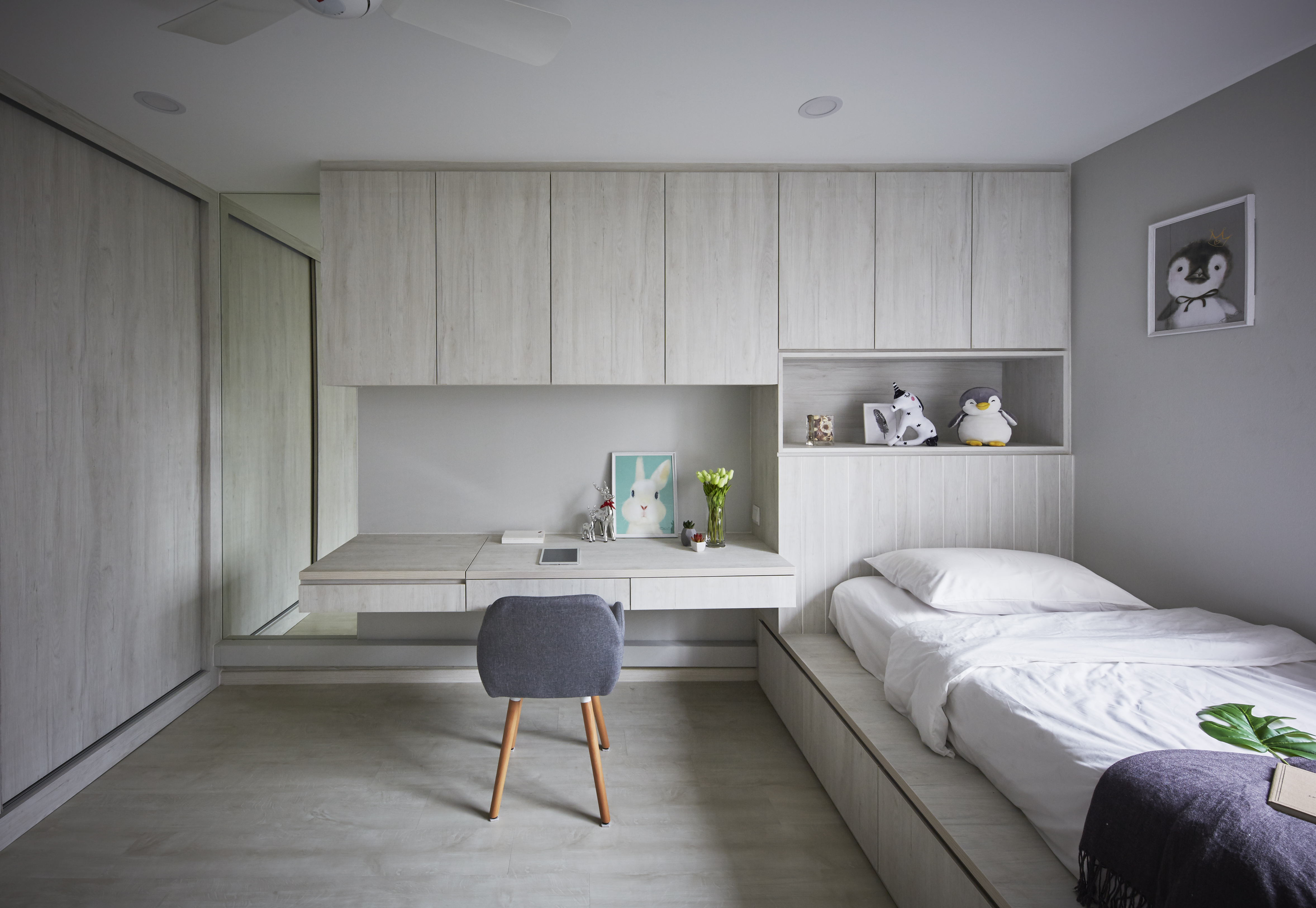 Industrial, Modern Design - Bedroom - HDB 4 Room - Design by Carpenters 匠