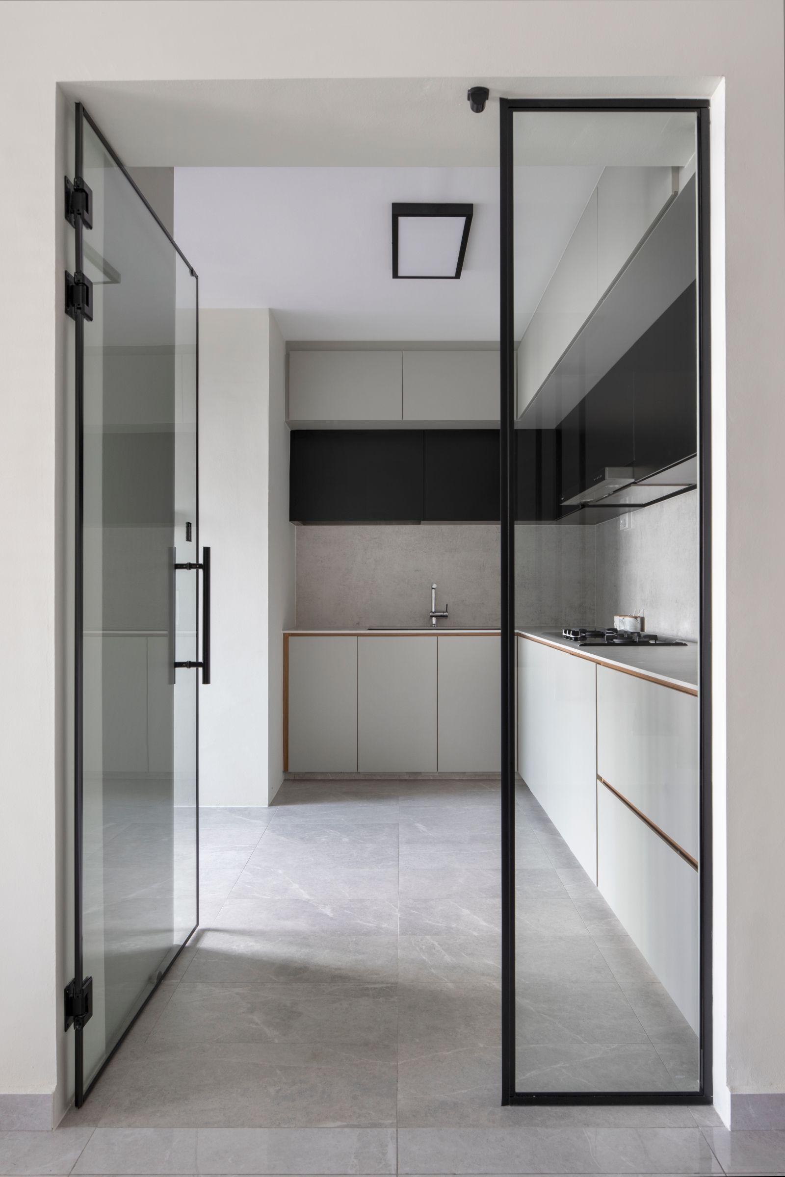 Modern Design - Kitchen - HDB Executive Apartment - Design by Carpenters 匠