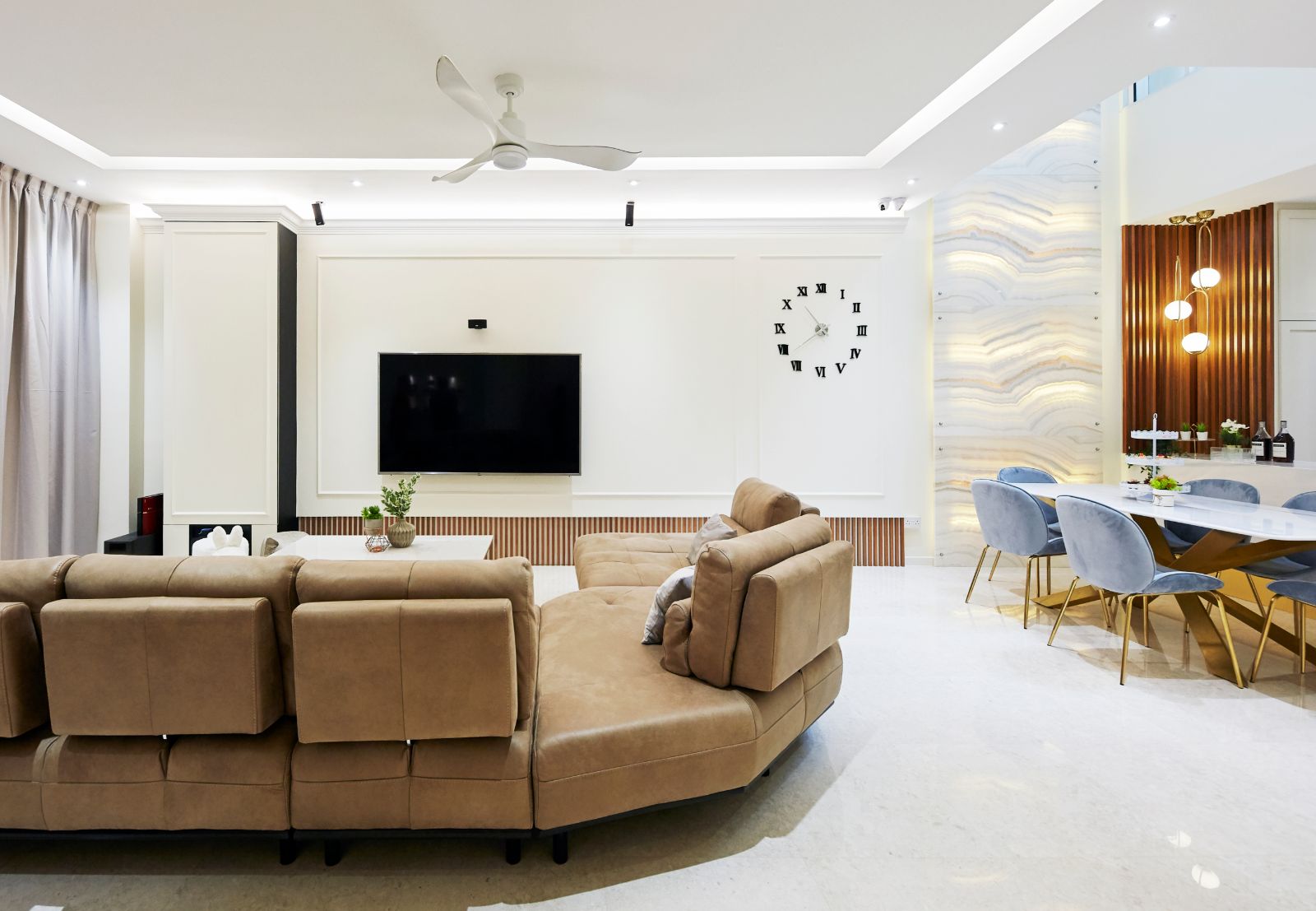 Modern Design - Living Room - Landed House - Design by Carpenters 匠