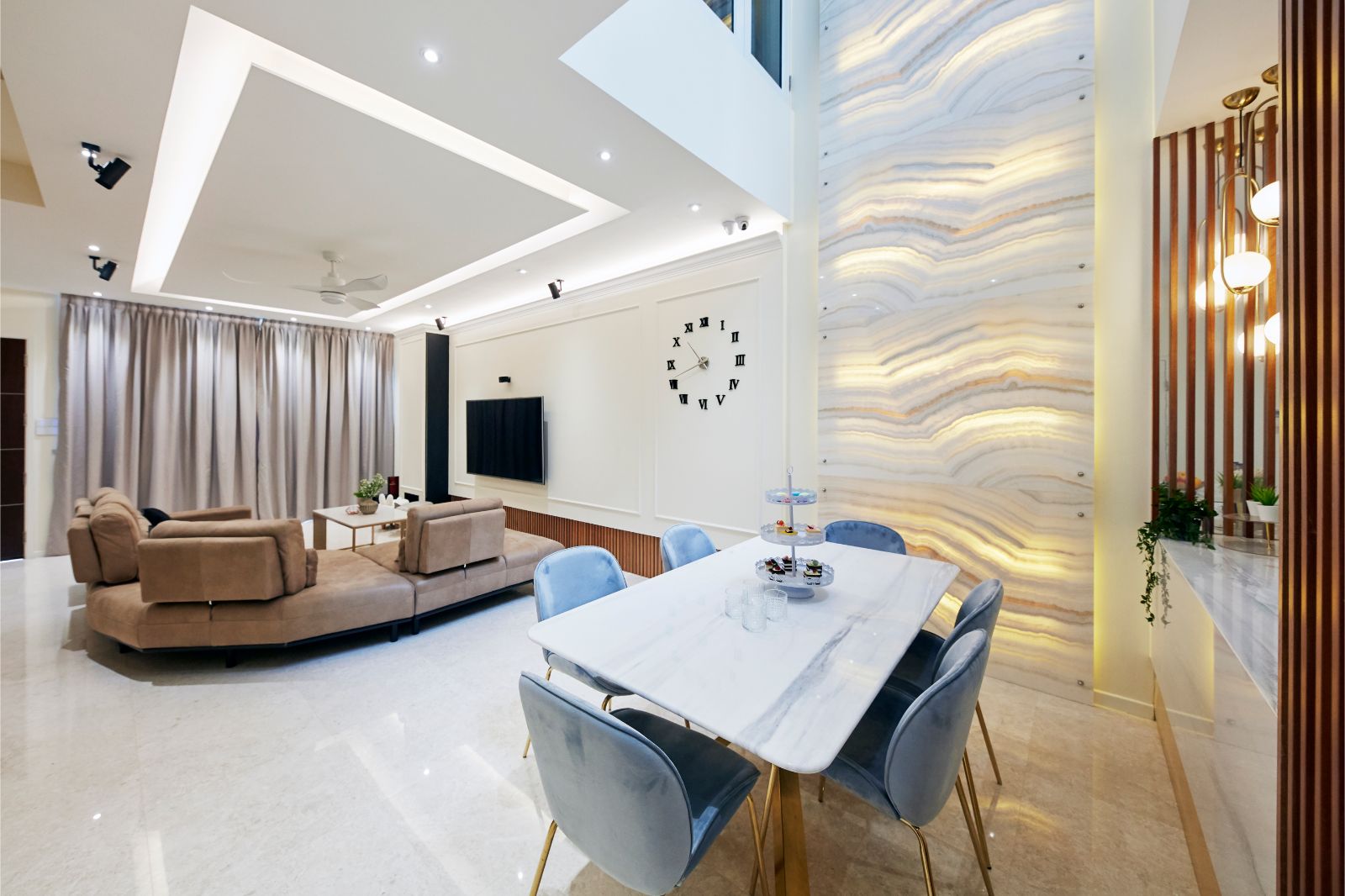 Modern Design - Living Room - Landed House - Design by Carpenters 匠