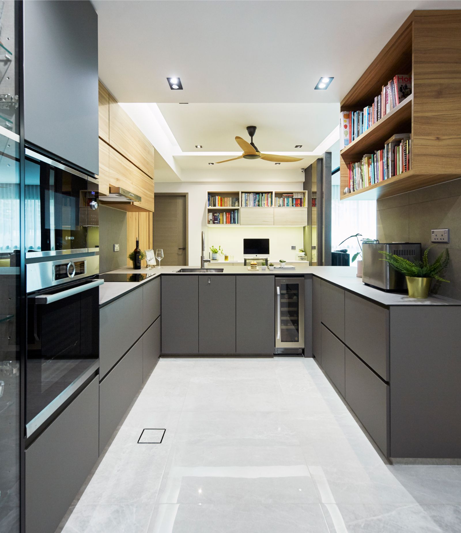 Contemporary, Modern Design - Kitchen - Condominium - Design by Carpenters 匠
