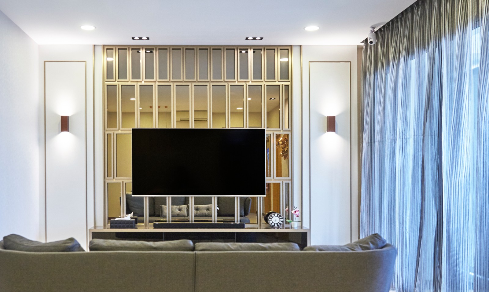 Contemporary, Modern, Oriental Design - Living Room - Condominium - Design by Carpenters 匠