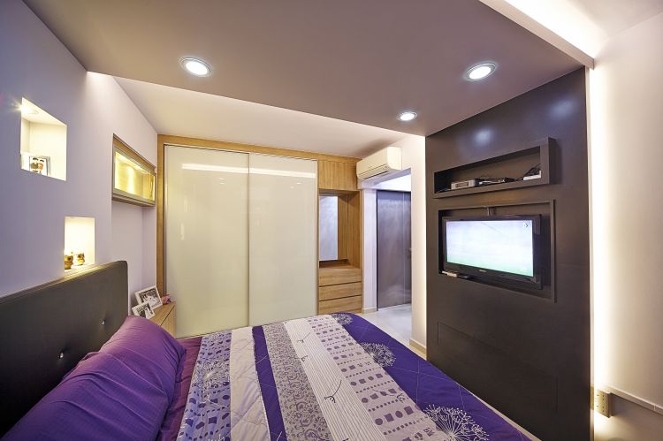 Contemporary, Modern Design - Bedroom - HDB 5 Room - Design by Carpenters 匠