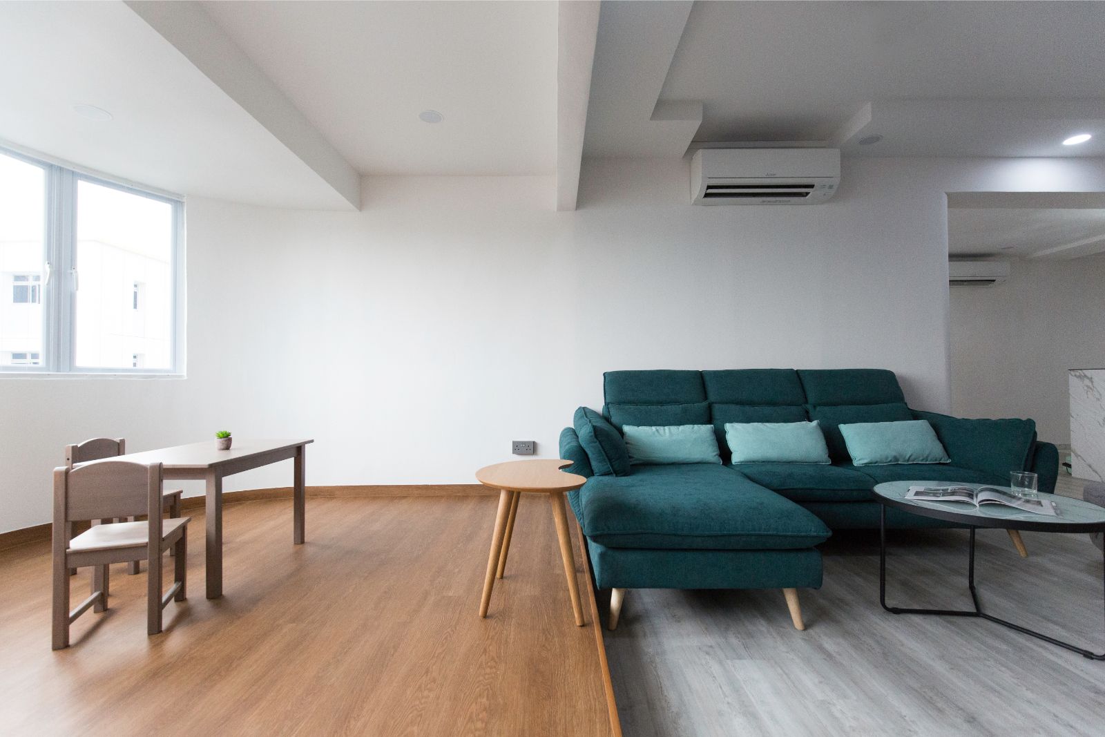 Minimalist, Modern Design - Balcony - HDB 5 Room - Design by Carpenters 匠