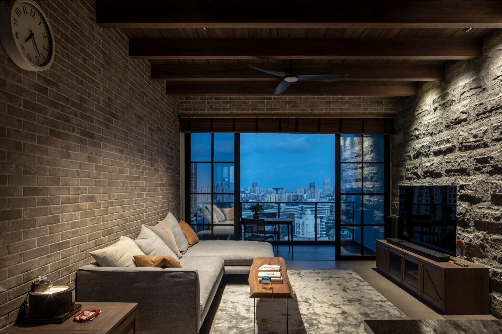 Country Design - Living Room - Condominium - Design by Carpenters 匠
