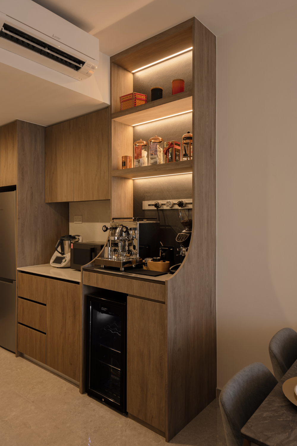 Modern Design - Kitchen - Condominium - Design by Carpenters 匠