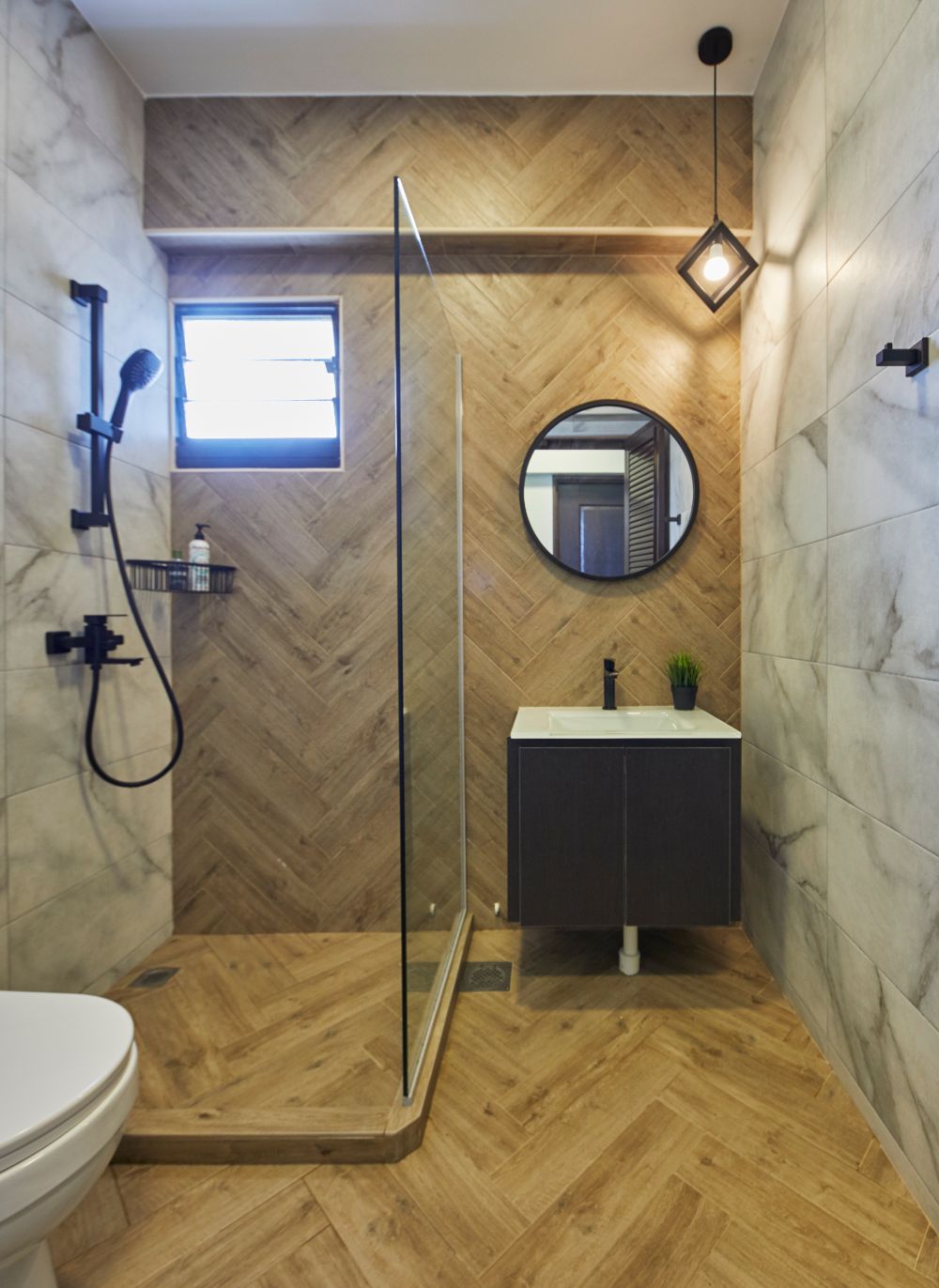 Eclectic Design - Bathroom - HDB 5 Room - Design by Carpenters 匠