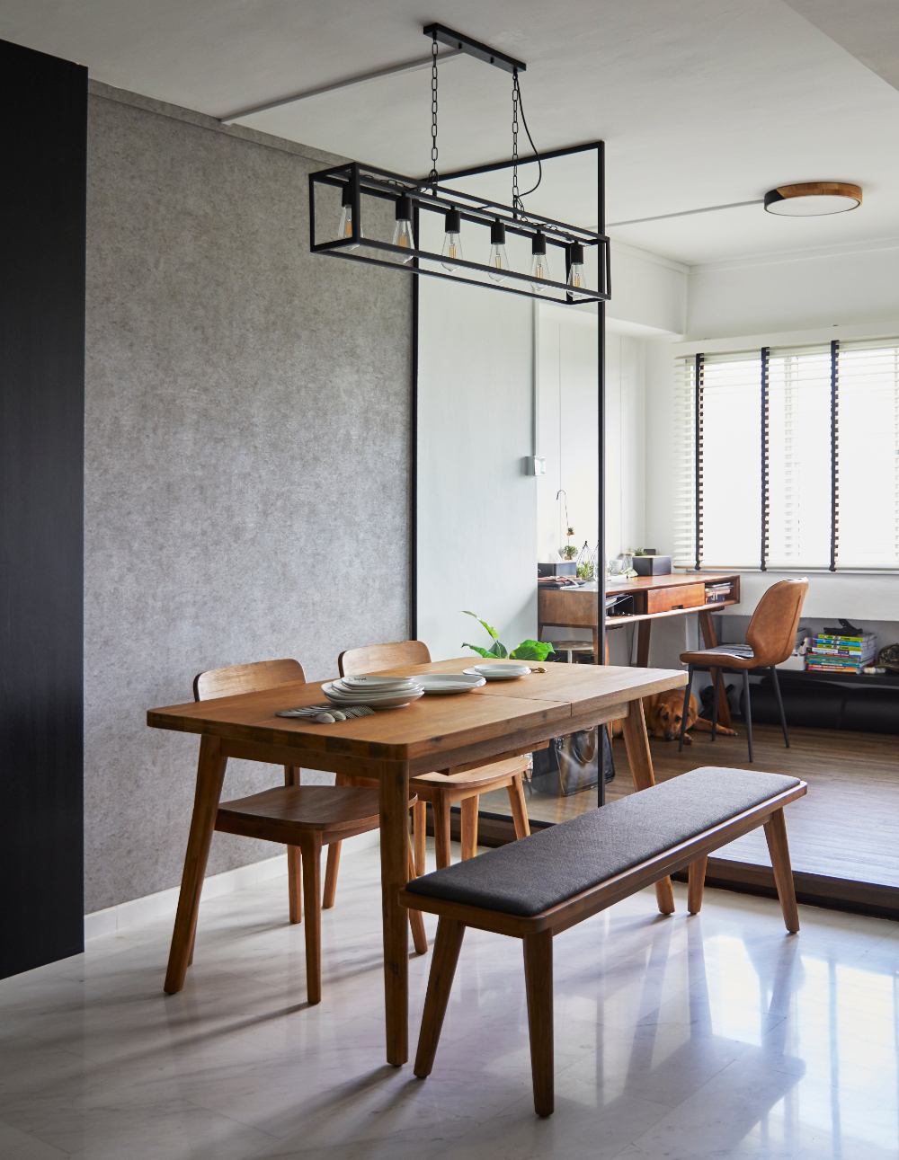 Industrial Design - Dining Room - HDB Executive Apartment - Design by Carpenters 匠