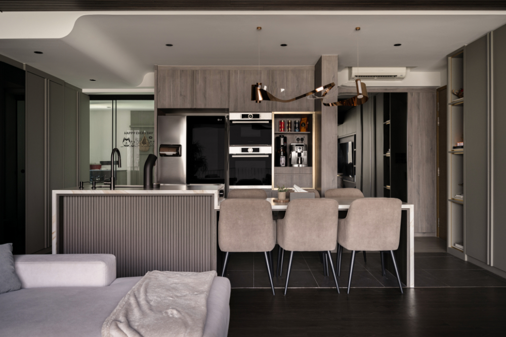 Modern Design - Dining Room - Condominium - Design by Carpenters 匠