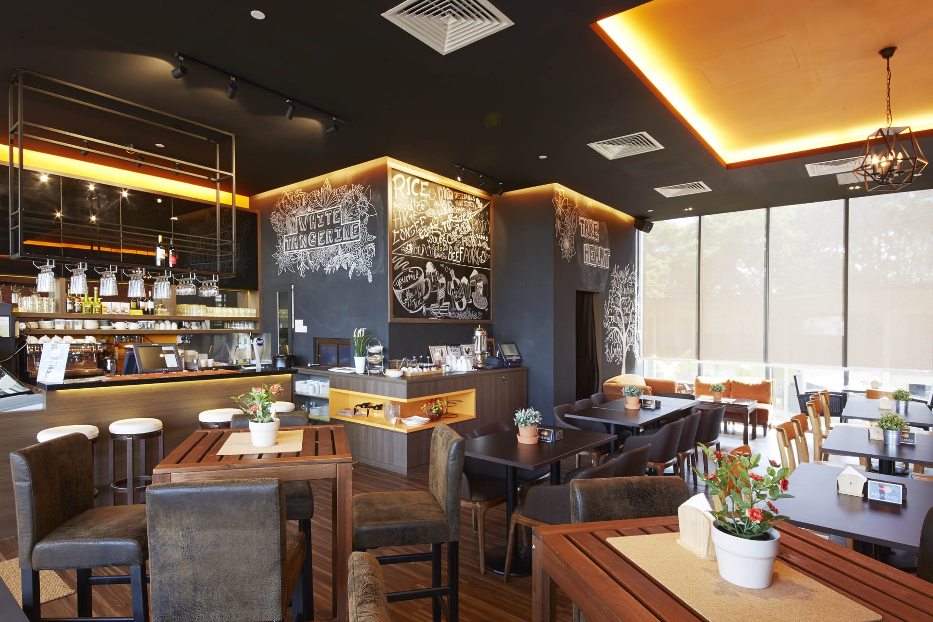 Country, Industrial, Mediterranean Design - Commercial - F&B - Design by Carpenters 匠