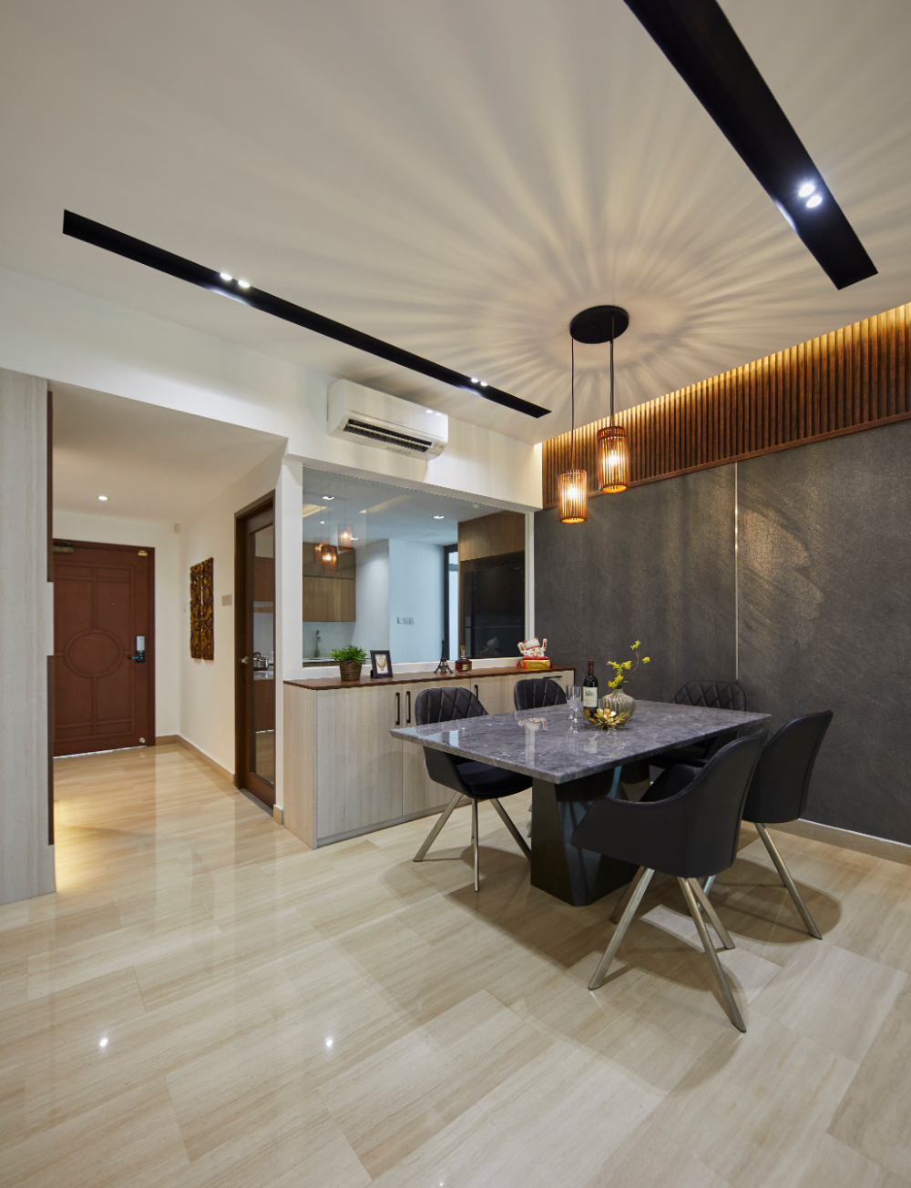 Resort Design - Dining Room - Condominium - Design by Carpenters 匠