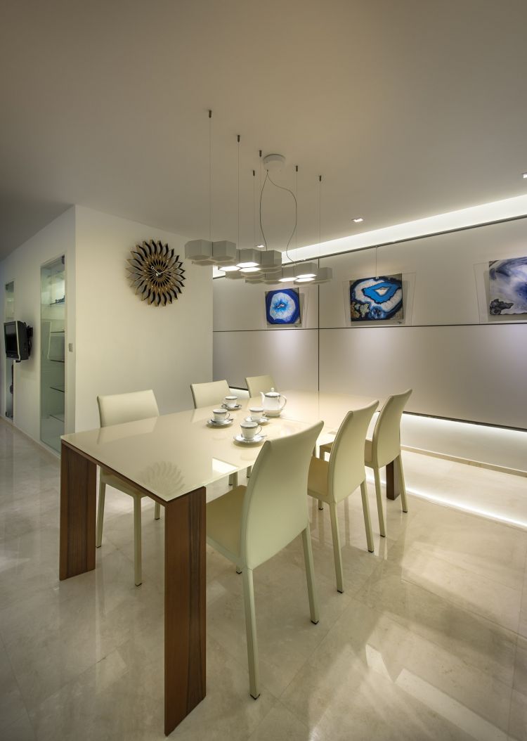 Contemporary, Minimalist, Modern Design - Dining Room - Landed House - Design by Ciseern by designer furnishings Pte Ltd