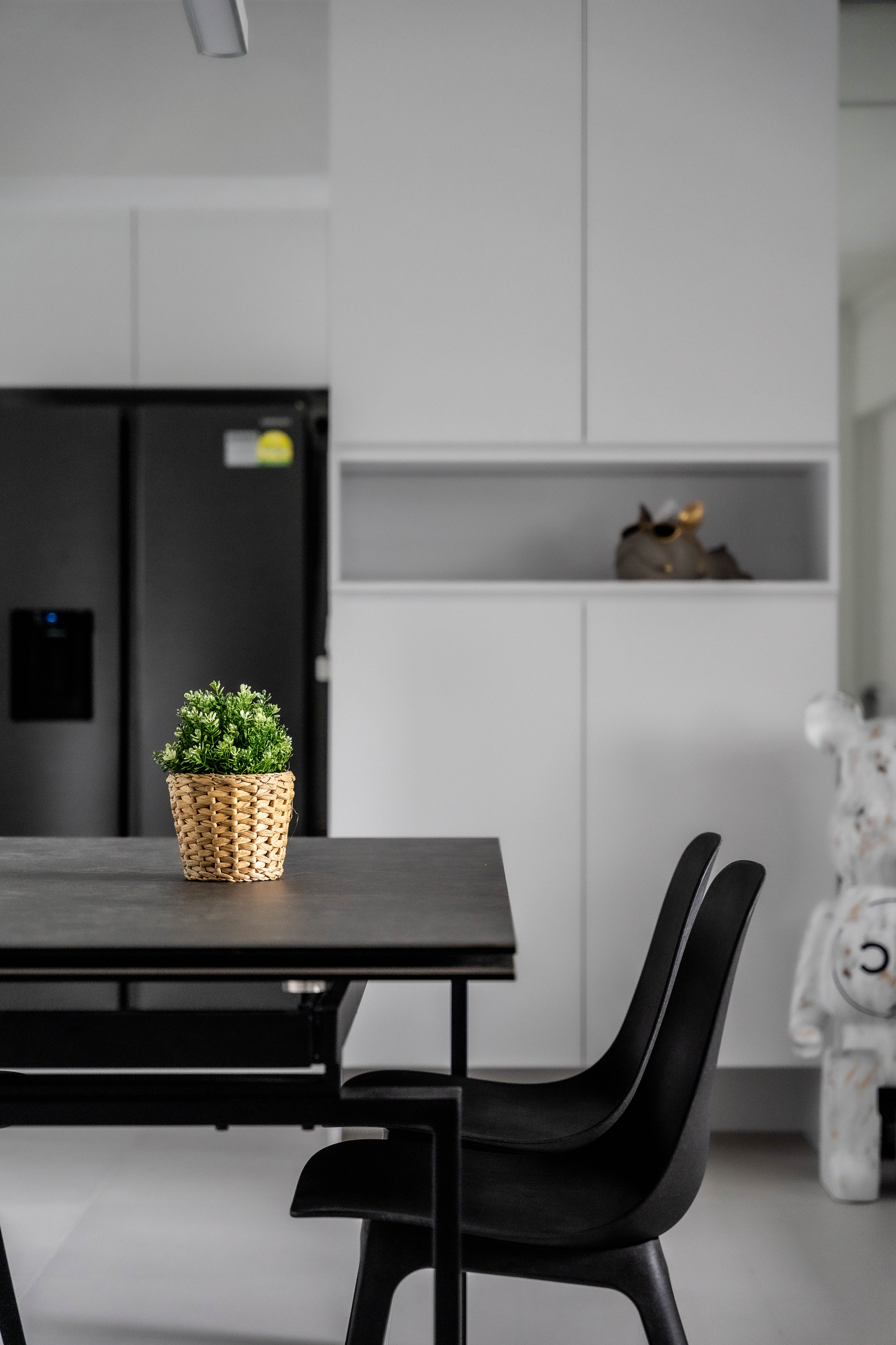 Contemporary, Minimalist Design - Living Room - HDB 4 Room - Design by Commute Design Studio