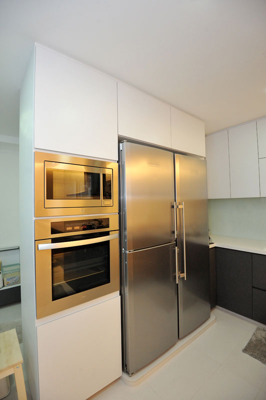 Contemporary, Modern Design - Kitchen - Condominium - Design by Crescendo Interior & Lifestyle Pte Ltd