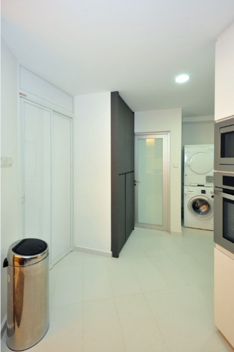 Contemporary, Modern, Tropical Design - Kitchen - Condominium - Design by Crescendo Interior & Lifestyle Pte Ltd