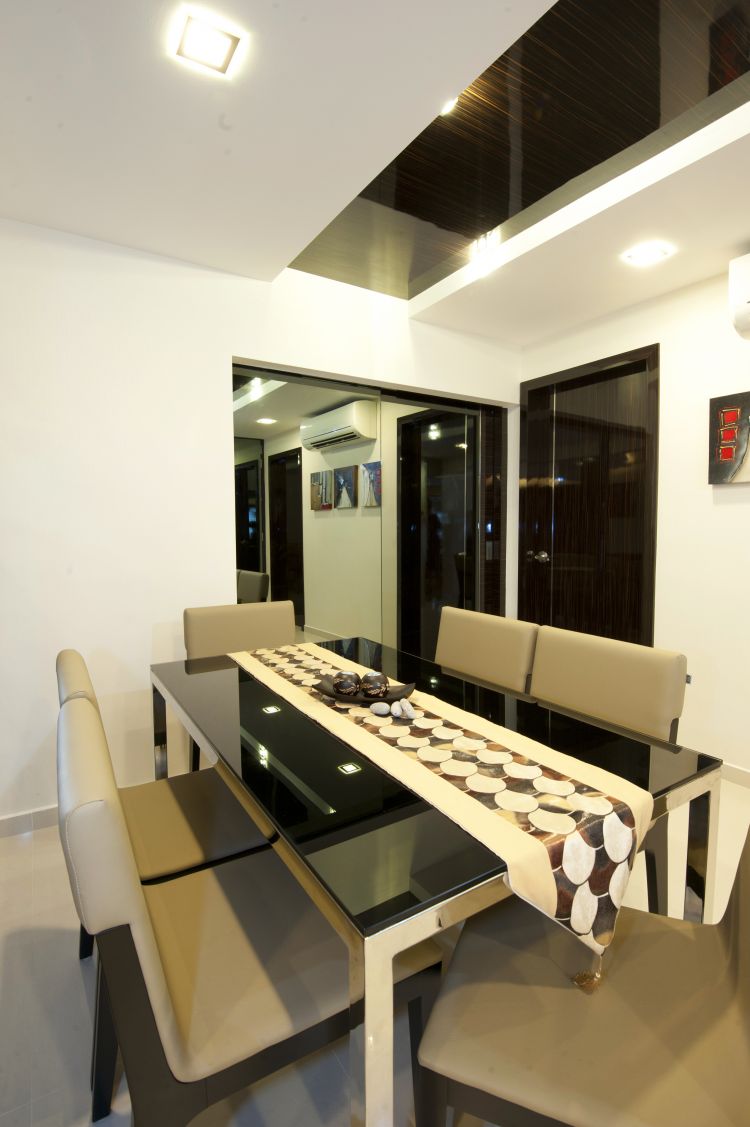 Minimalist, Modern Design - Dining Room - HDB 5 Room - Design by Crescendo Interior & Lifestyle Pte Ltd
