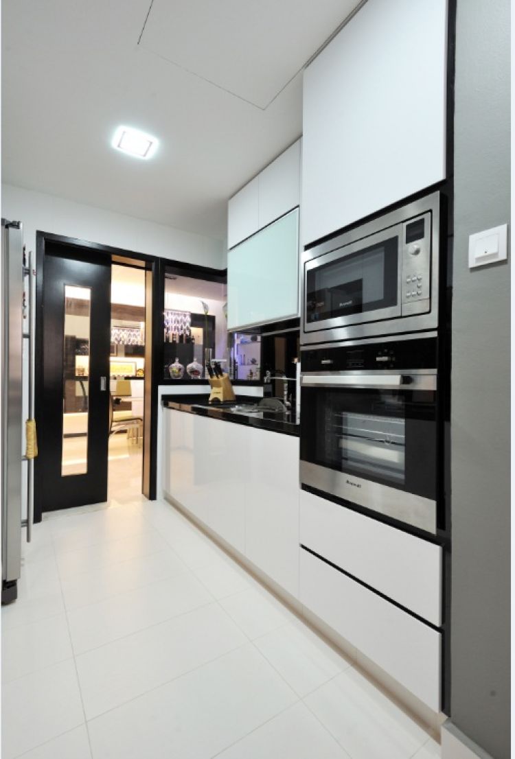 Contemporary, Modern Design - Kitchen - Condominium - Design by Crescendo Interior & Lifestyle Pte Ltd