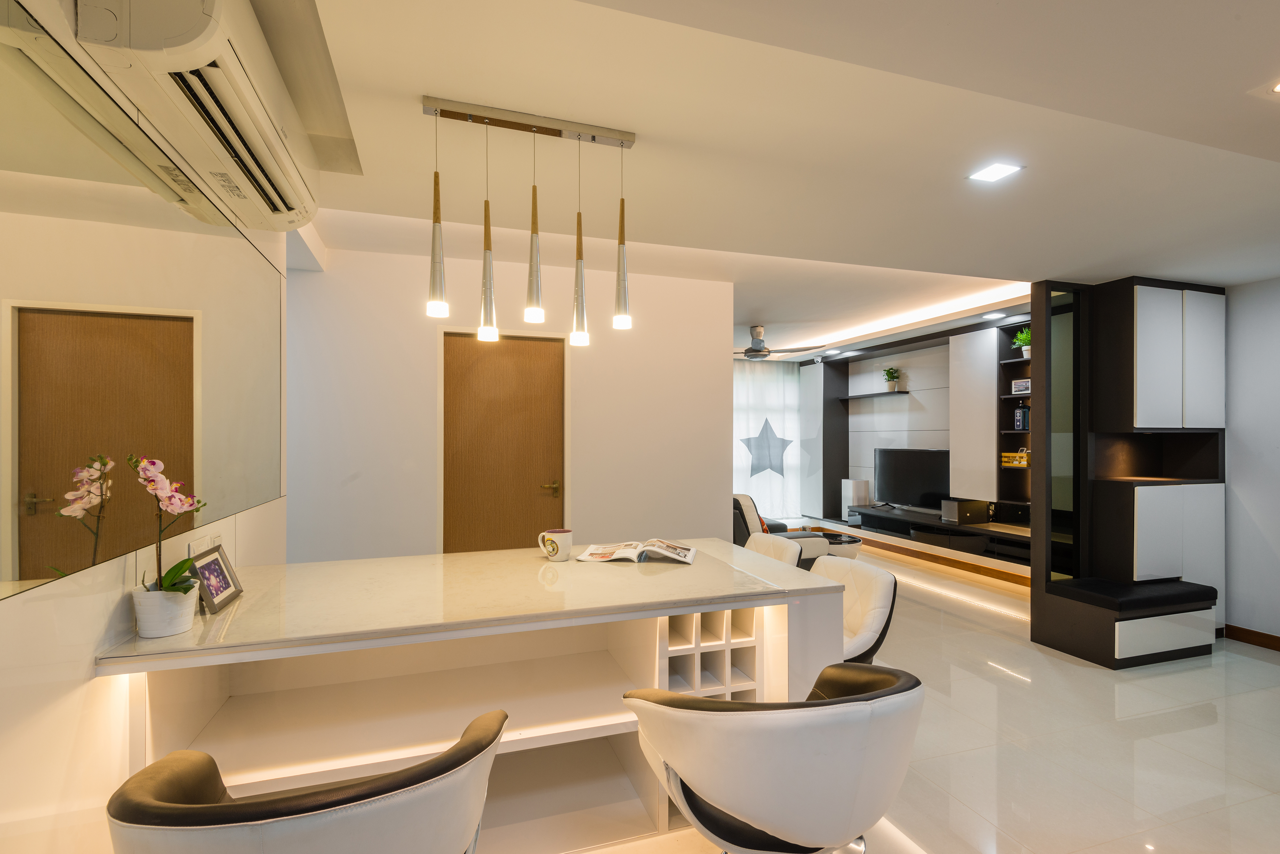 Contemporary, Minimalist, Modern Design - Dining Room - HDB 4 Room - Design by Darwin Interior