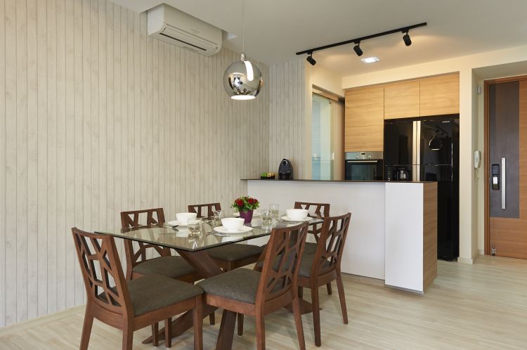 Contemporary, Modern Design - Dining Room - Condominium - Design by DC Vision Design Pte Ltd