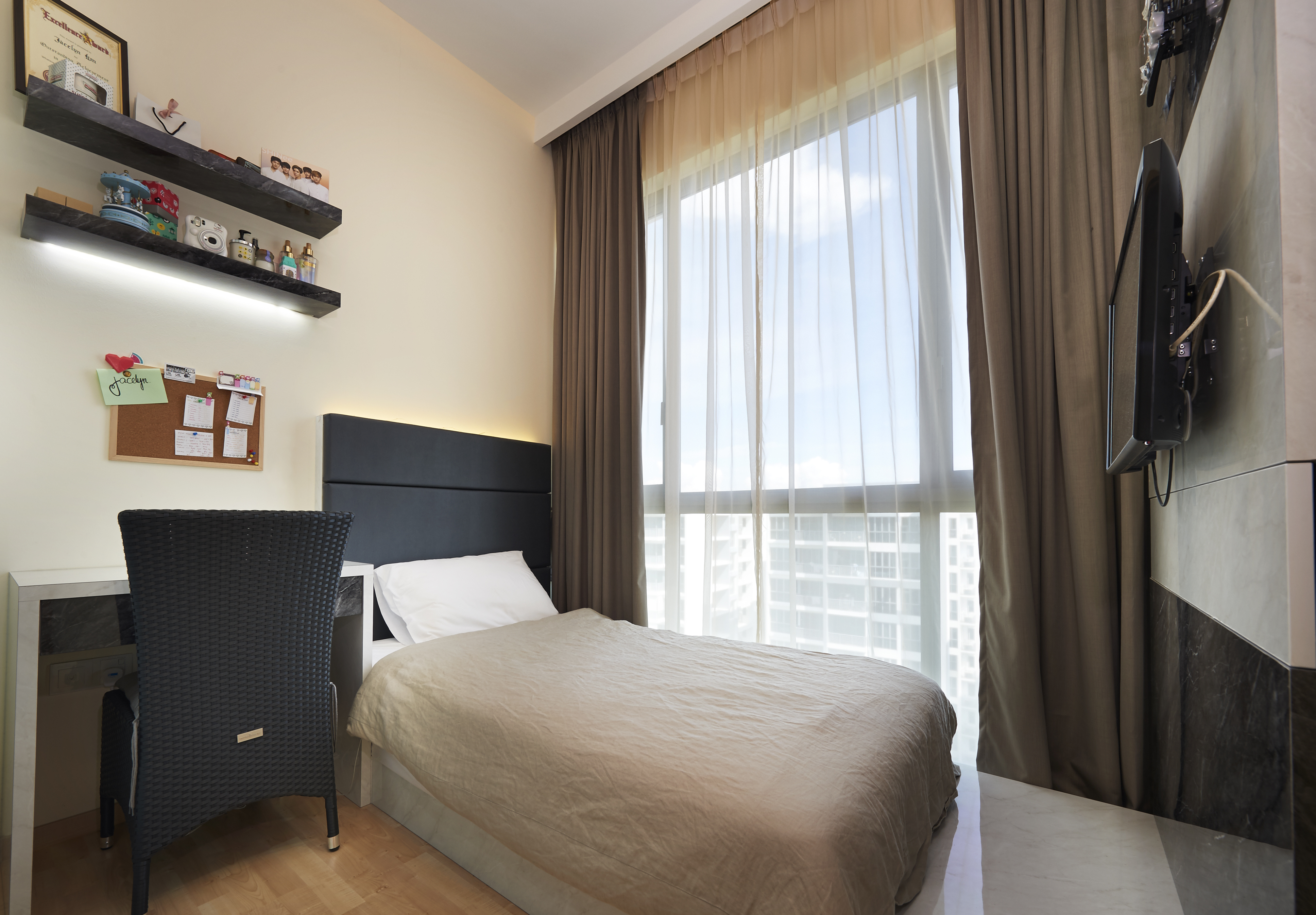Contemporary, Modern, Victorian Design - Bedroom - Condominium - Design by DC Vision Design Pte Ltd