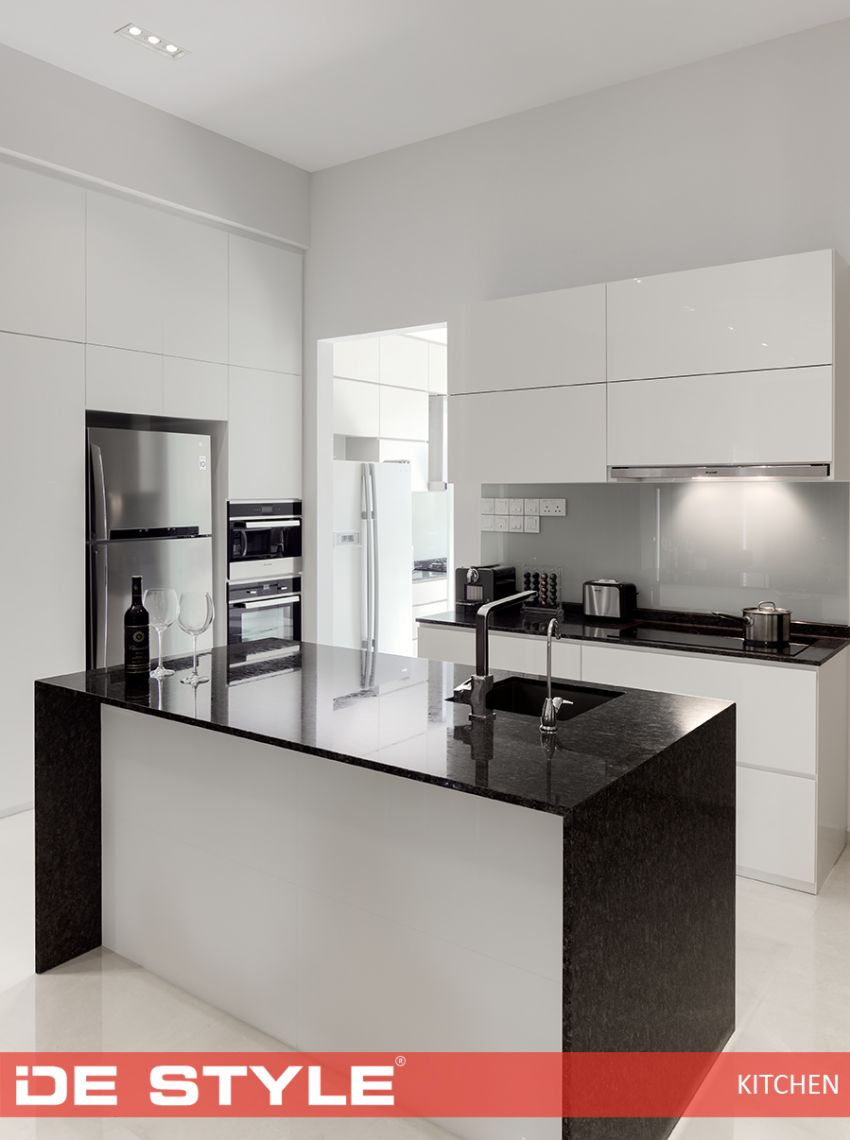 Contemporary Design - Kitchen - Landed House - Design by De Style Interior Pte Ltd