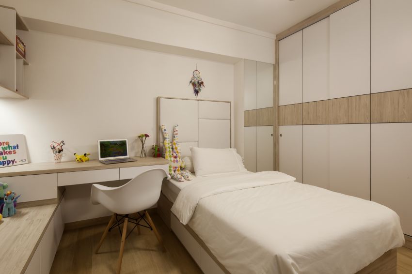 Minimalist, Modern Design - Bedroom - HDB 5 Room - Design by De Style Interior Pte Ltd