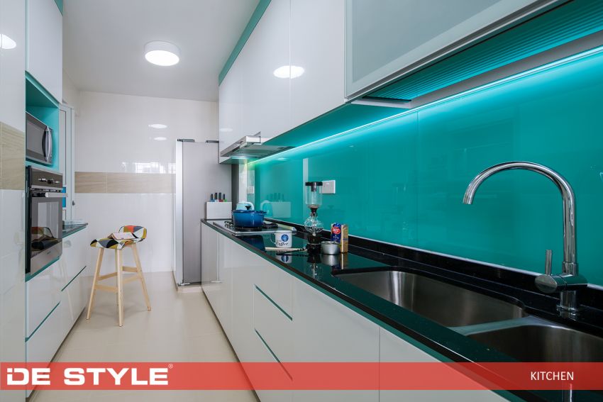 Modern, Vintage Design - Kitchen - HDB 5 Room - Design by De Style Interior Pte Ltd