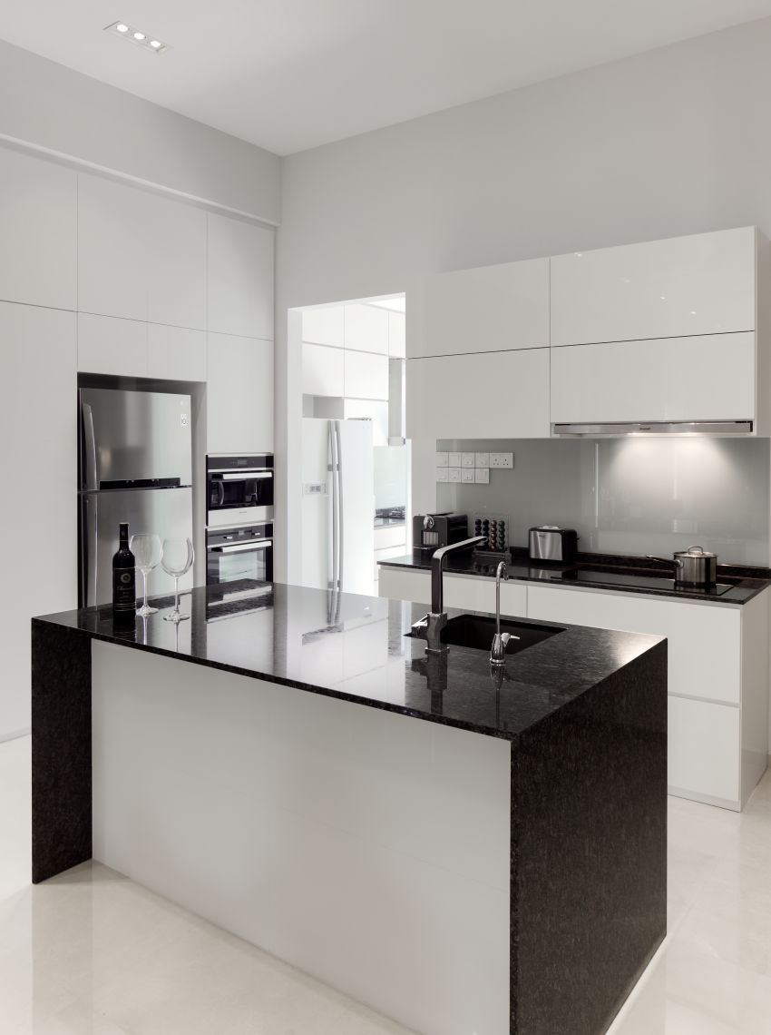 Minimalist Design - Kitchen - Landed House - Design by De Style Interior Pte Ltd