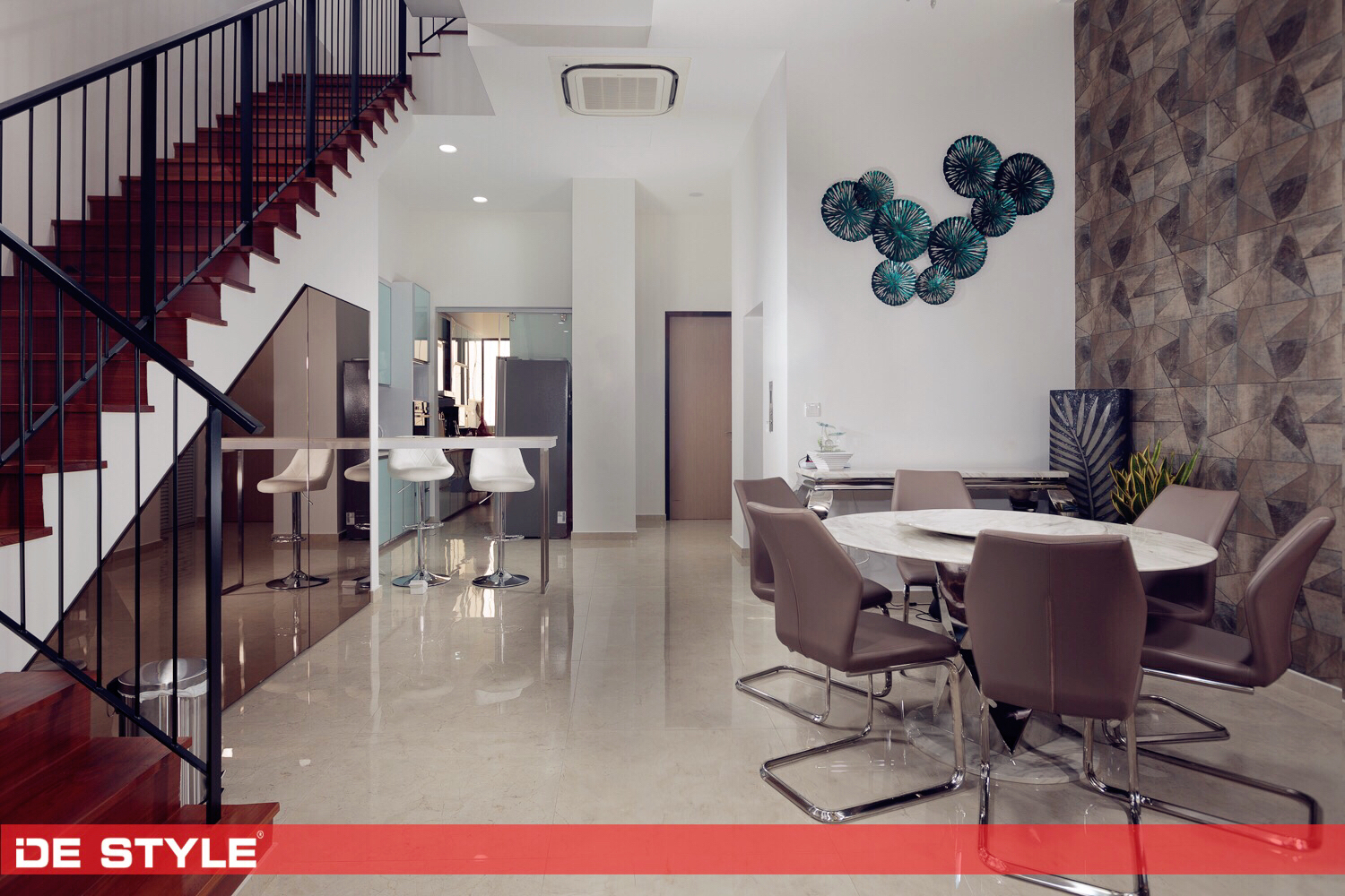 Contemporary, Modern Design - Living Room - Landed House - Design by De Style Interior Pte Ltd