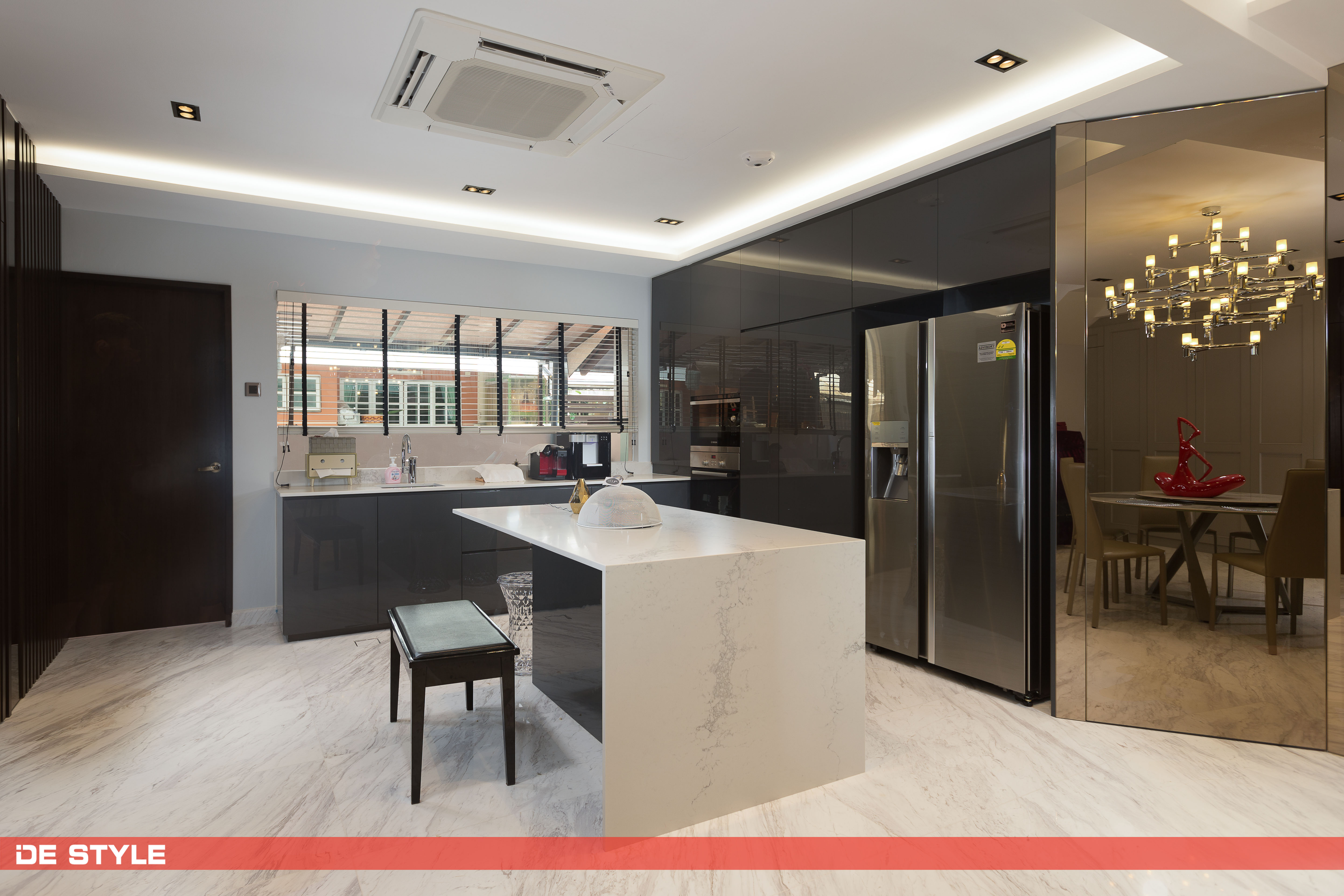 Contemporary, Modern Design - Kitchen - Landed House - Design by De Style Interior Pte Ltd