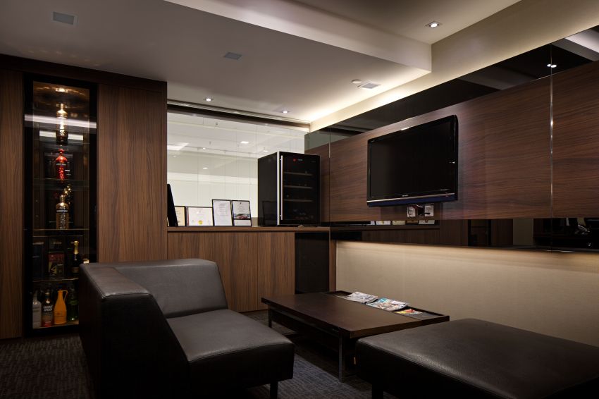 Contemporary Design - Entertainment Room - Retail - Design by De Style Interior Pte Ltd
