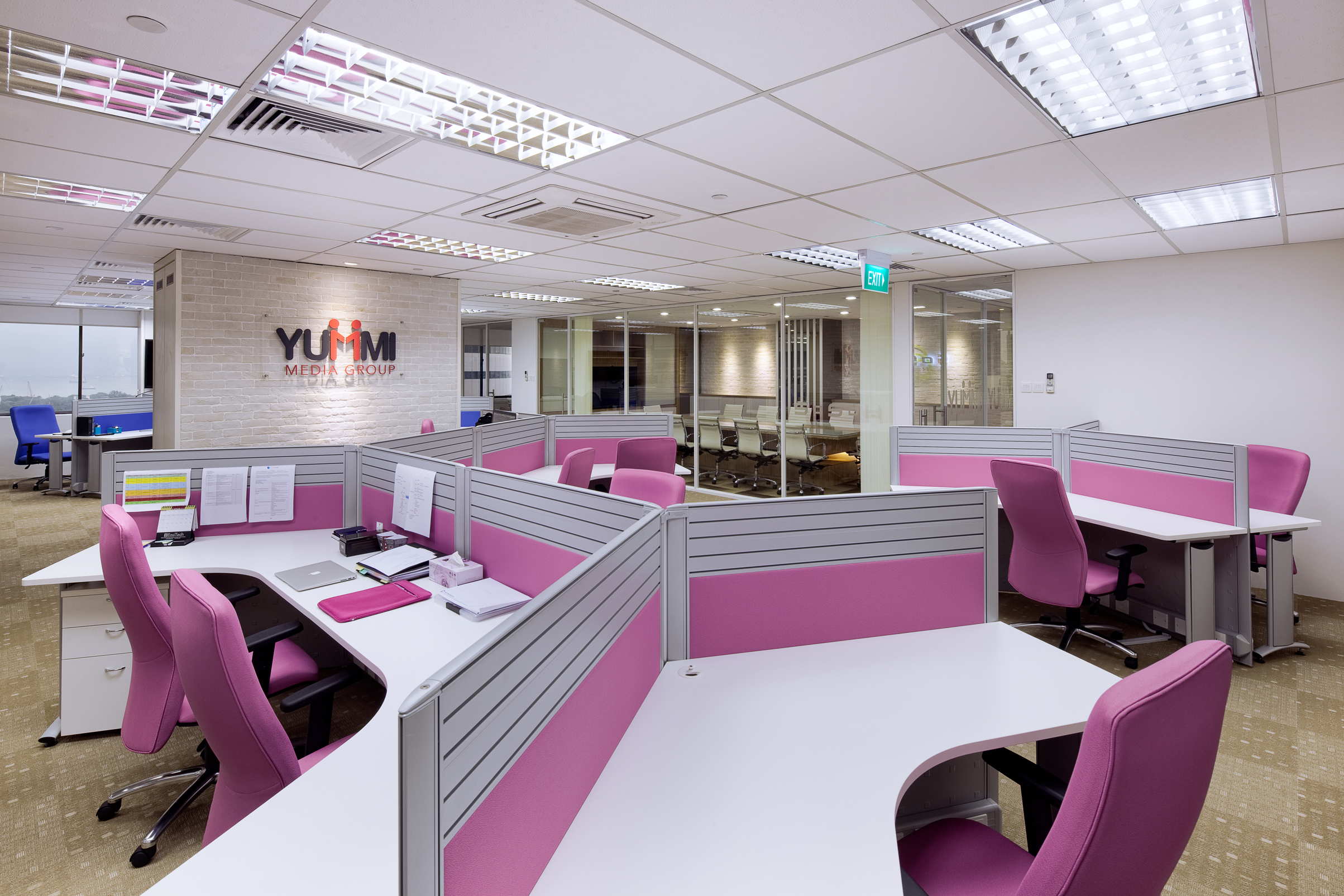 Modern Design - Commercial - Office - Design by De Style Interior Pte Ltd