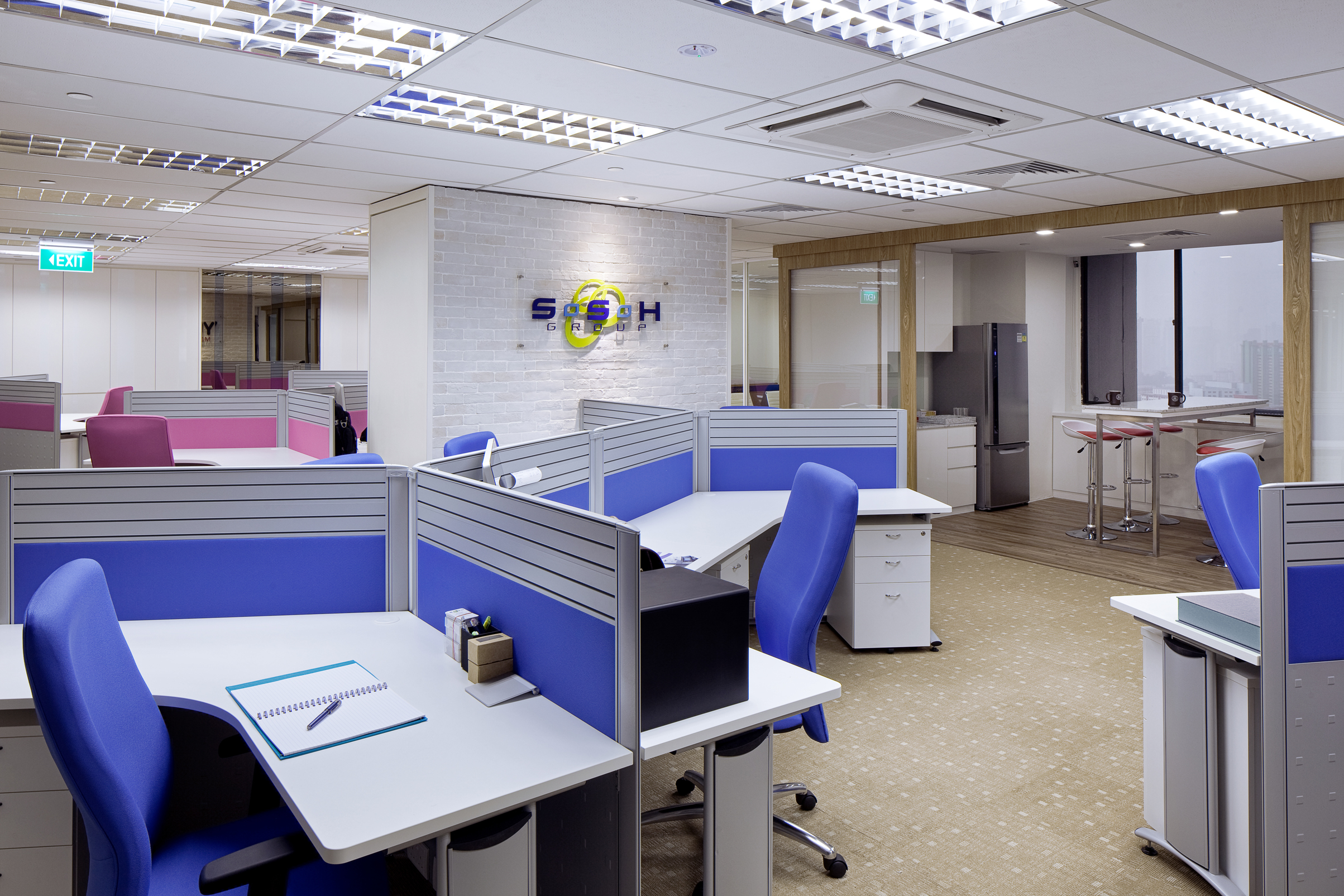 Modern Design - Commercial - Office - Design by De Style Interior Pte Ltd