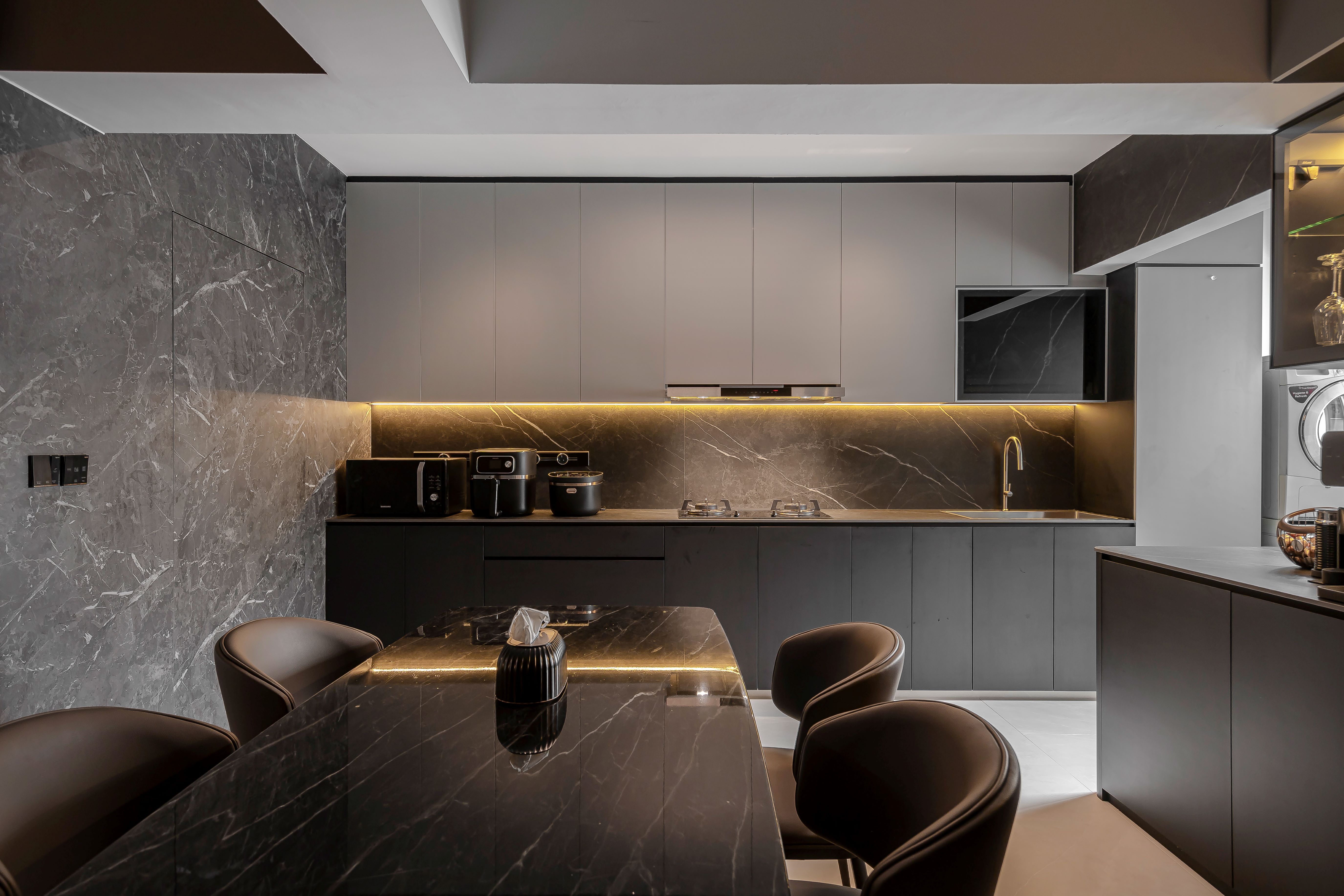 Contemporary, Modern Design - Kitchen - HDB 5 Room - Design by Defour Home Studios Pte Ltd