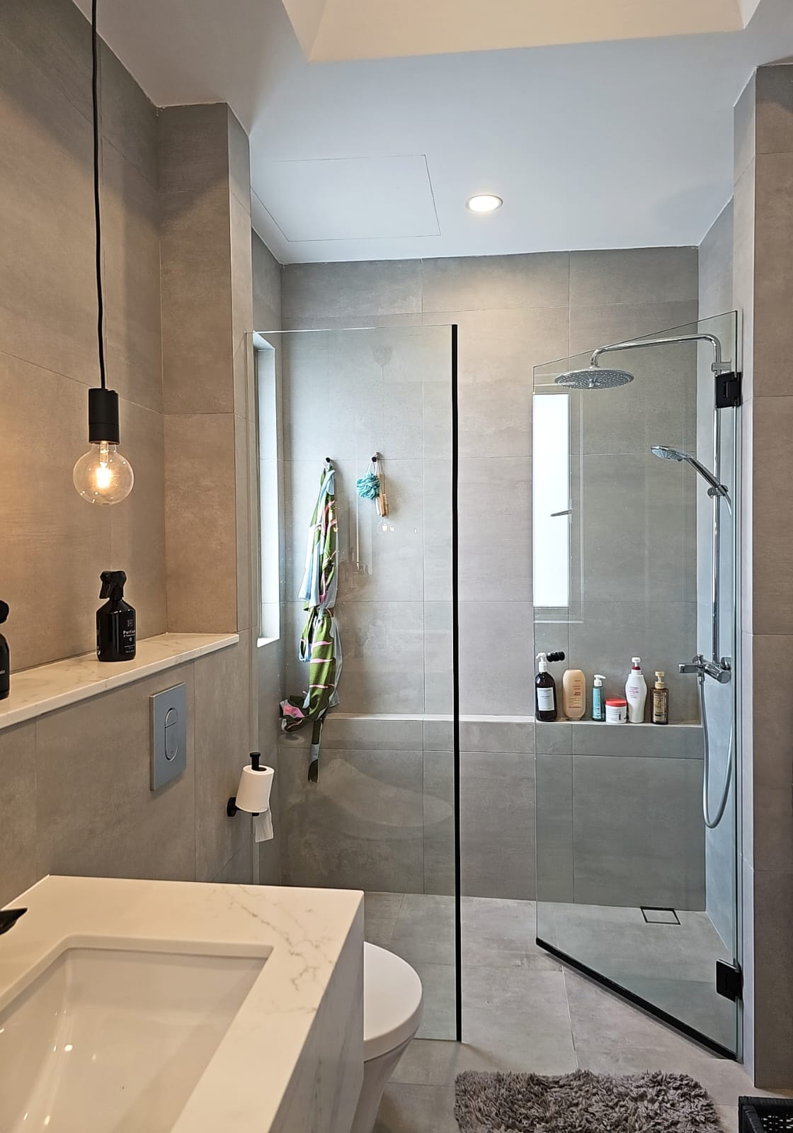 Modern, Scandinavian, Victorian Design - Bathroom - Condominium - Design by Defour Home Studios Pte Ltd